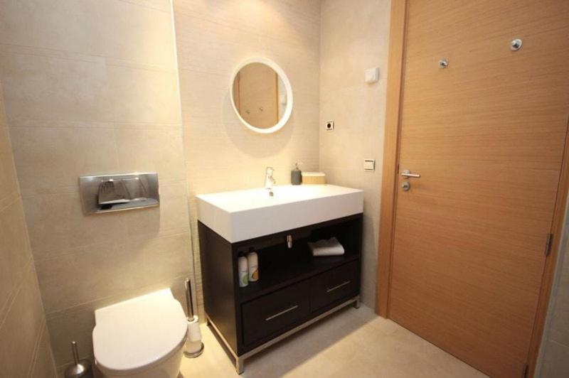 Spacious With 3 Pools & Gym Apartamento