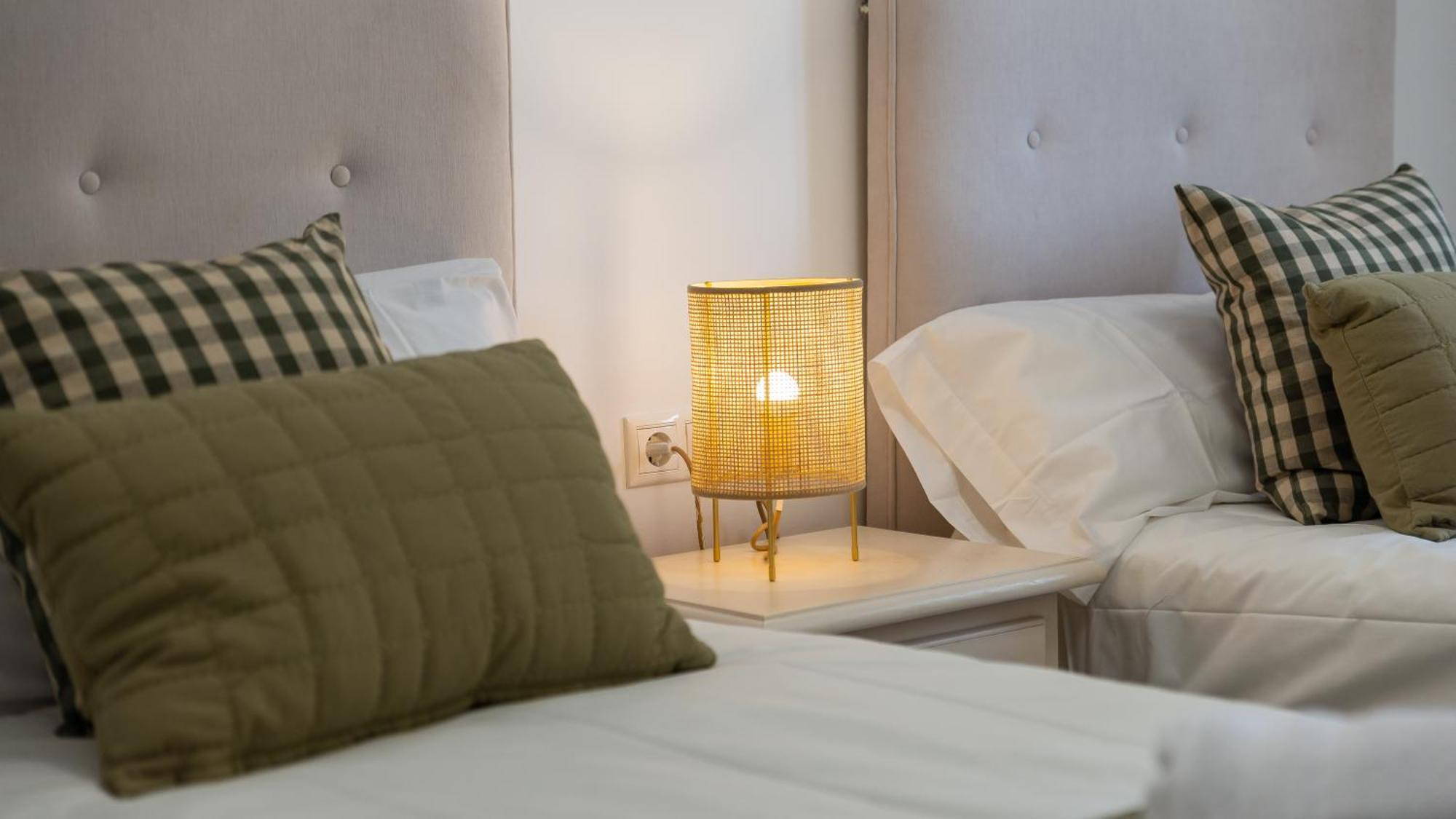 Puerto Banus Dreamed Monelos