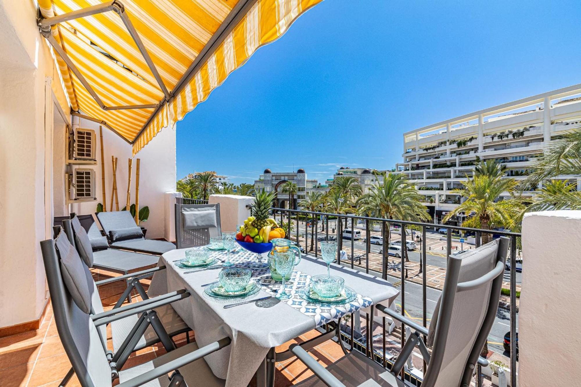 Starlite Puerto Banus *