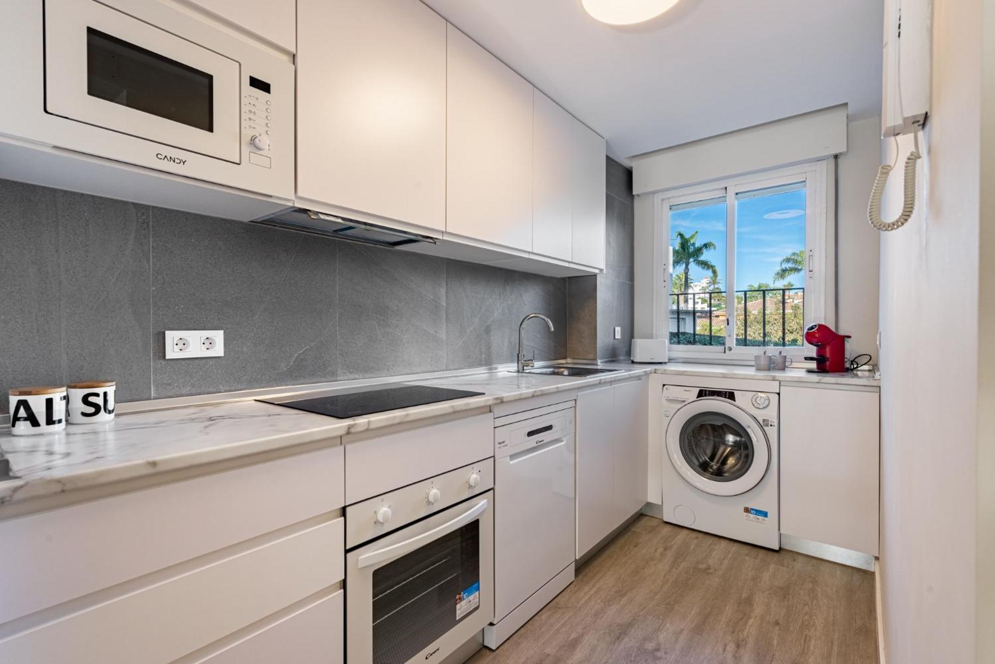 Apartment Puerto Banus Lorcrimar *