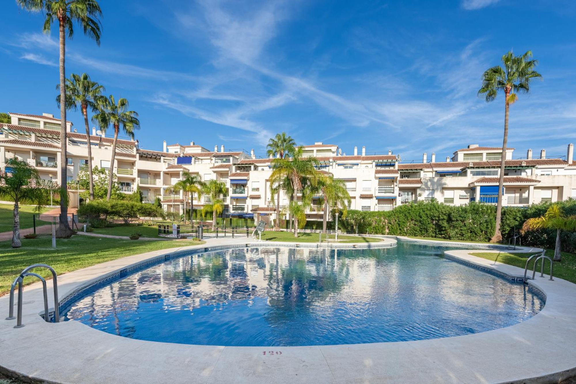 Puerto Banus Lorcrimar Marbella