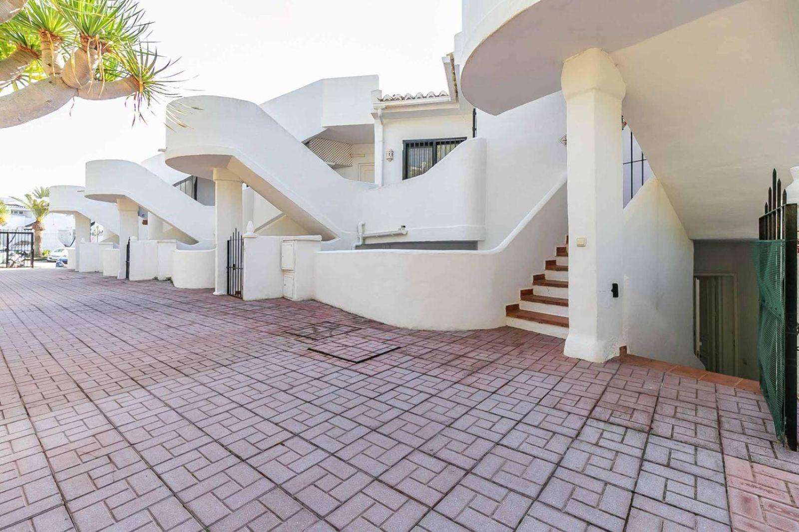 Calahonda Park Apartment
