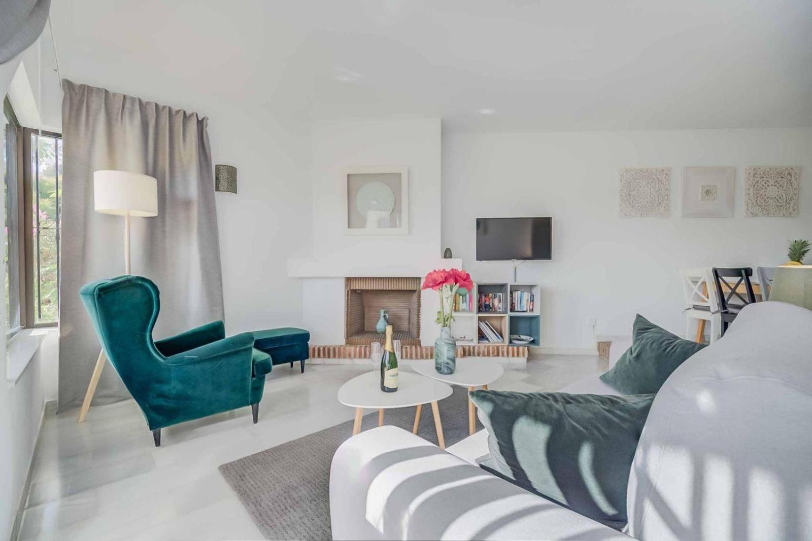 Calahonda Park Apartment *
