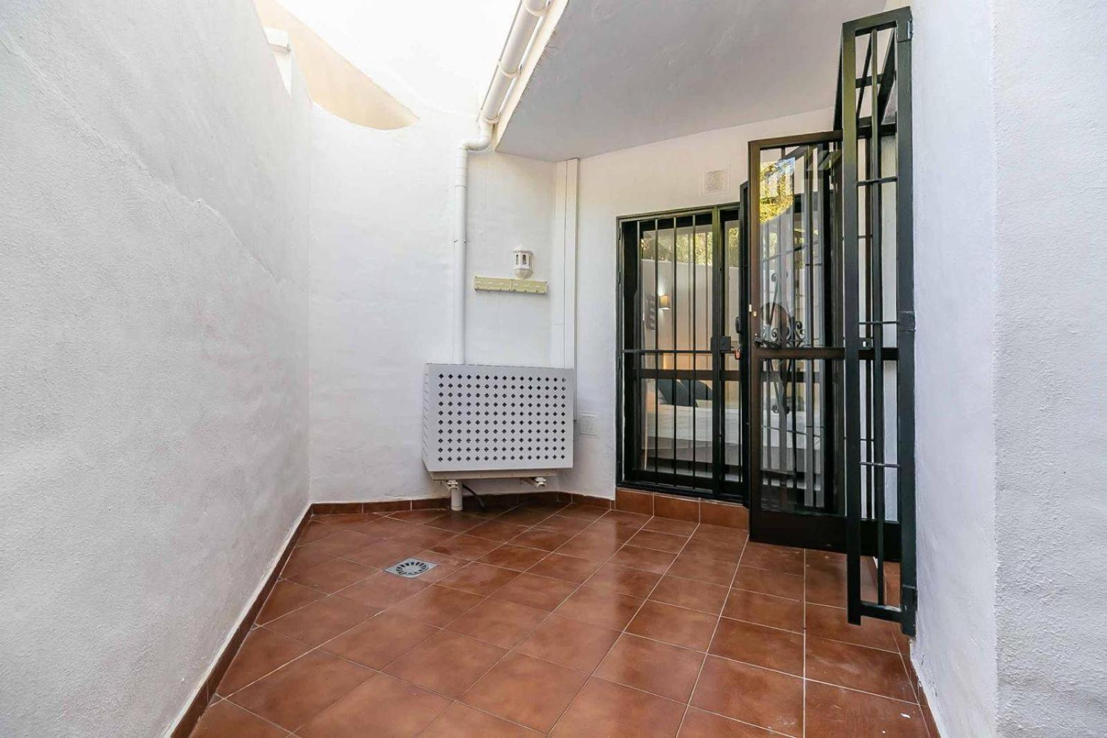 Calahonda Park Apartment *