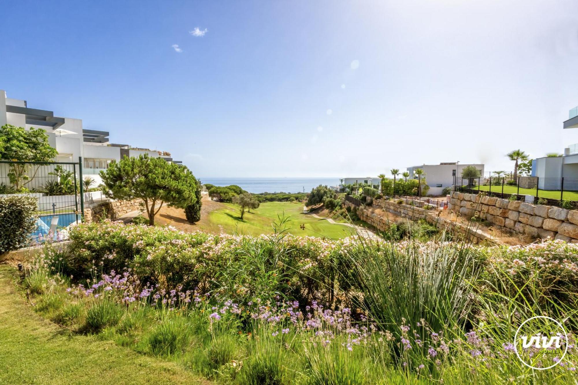 Vivi Homes - Casa Ferli Pool, Garden, Golf & Sea View