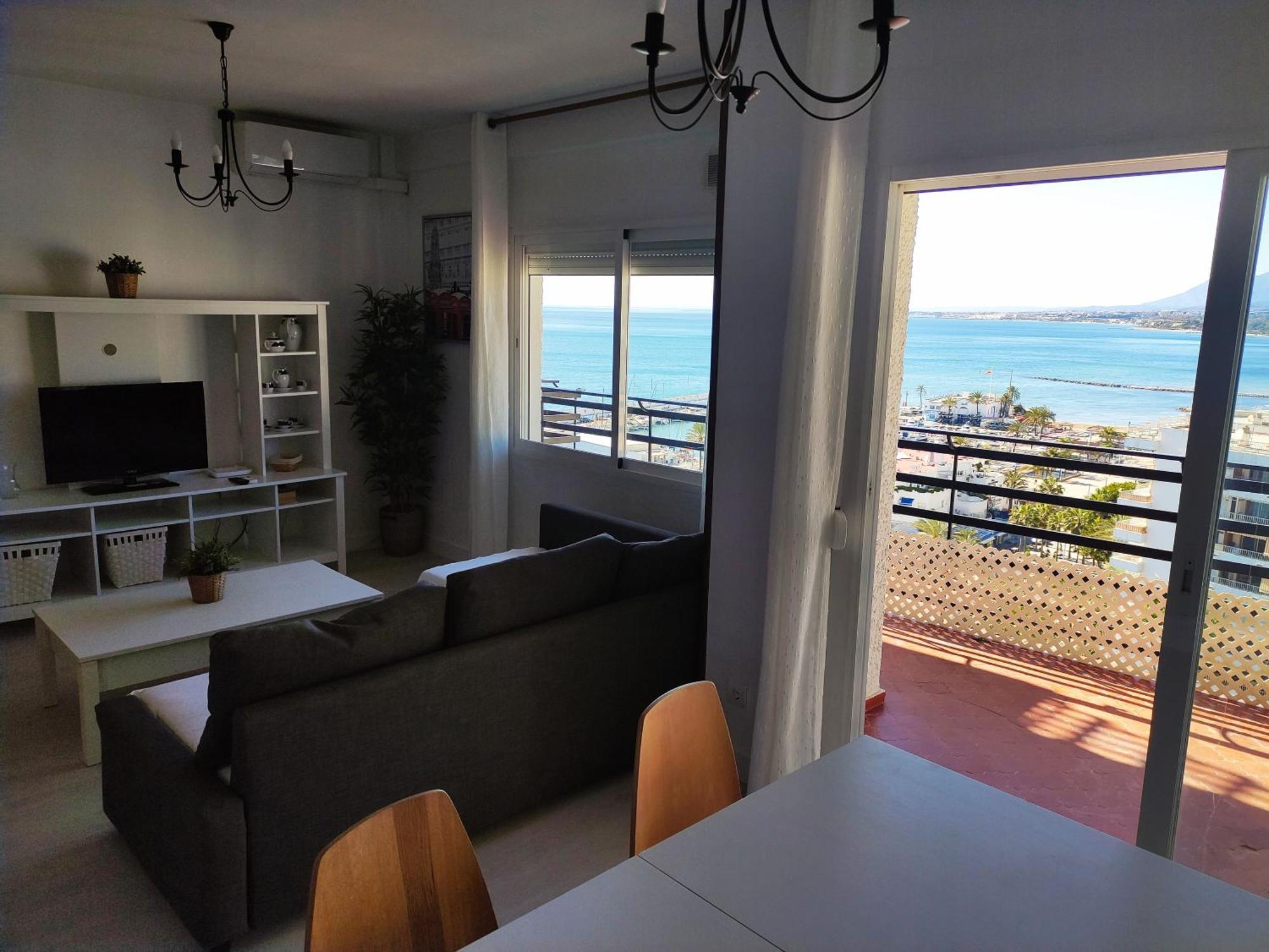 Apartment In First Line Apto 12-3 *