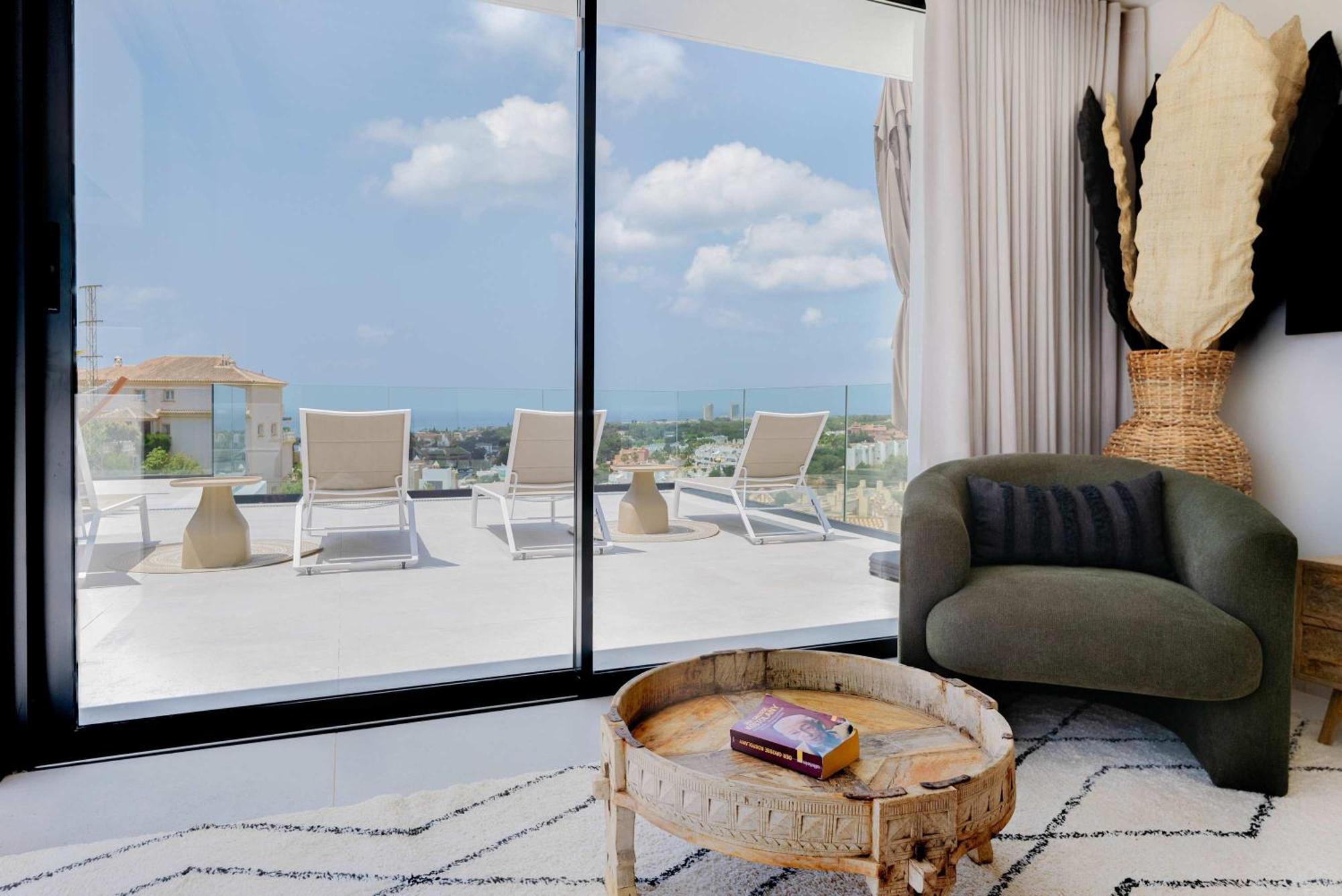 Casa Sol Luxury Rooftop Penthouse Gym Pools Apartment Marbella