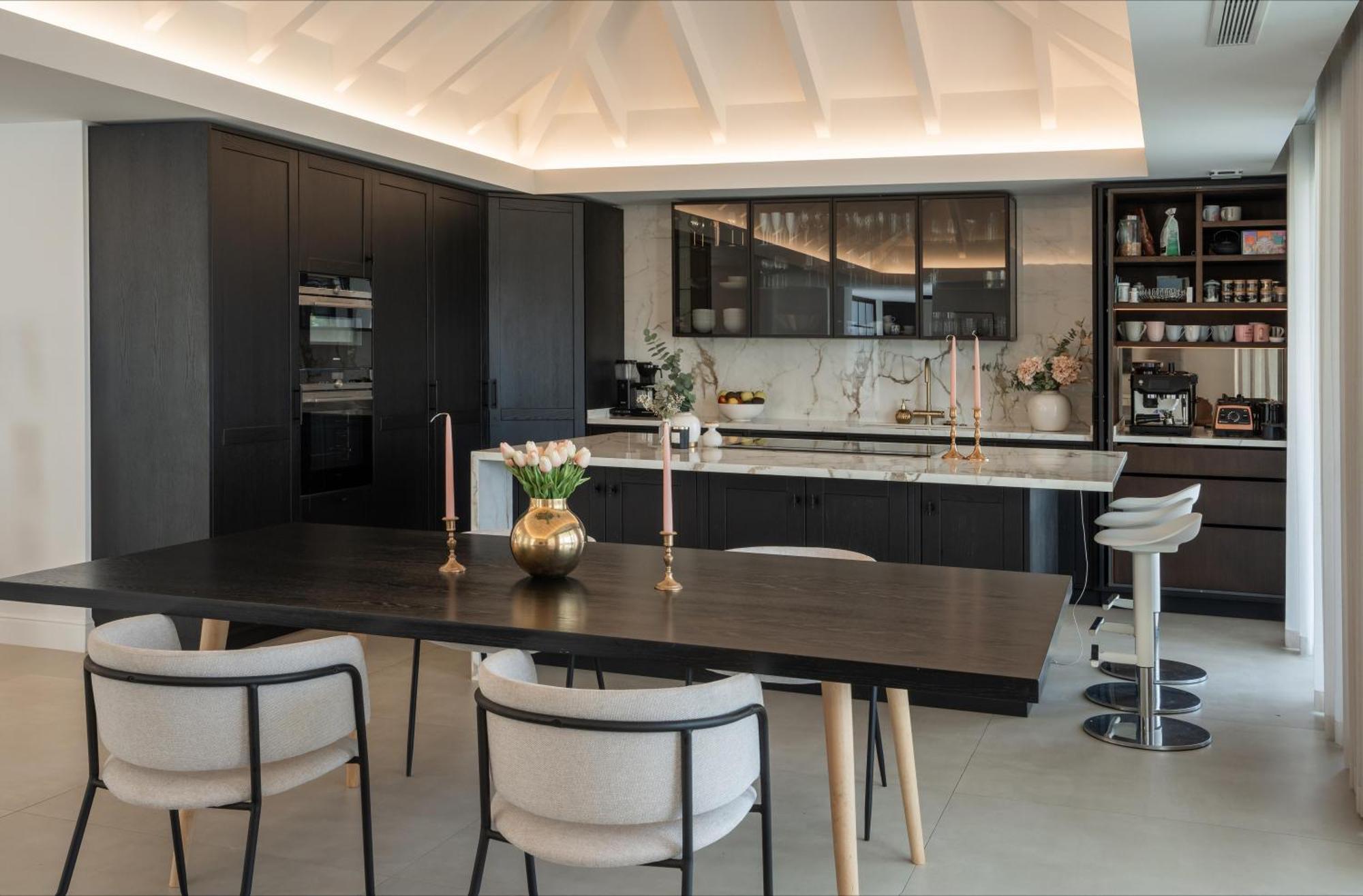 Exquisite 5 Bdrm Luxury W Gym, Bbq, And Pool * Marbella
