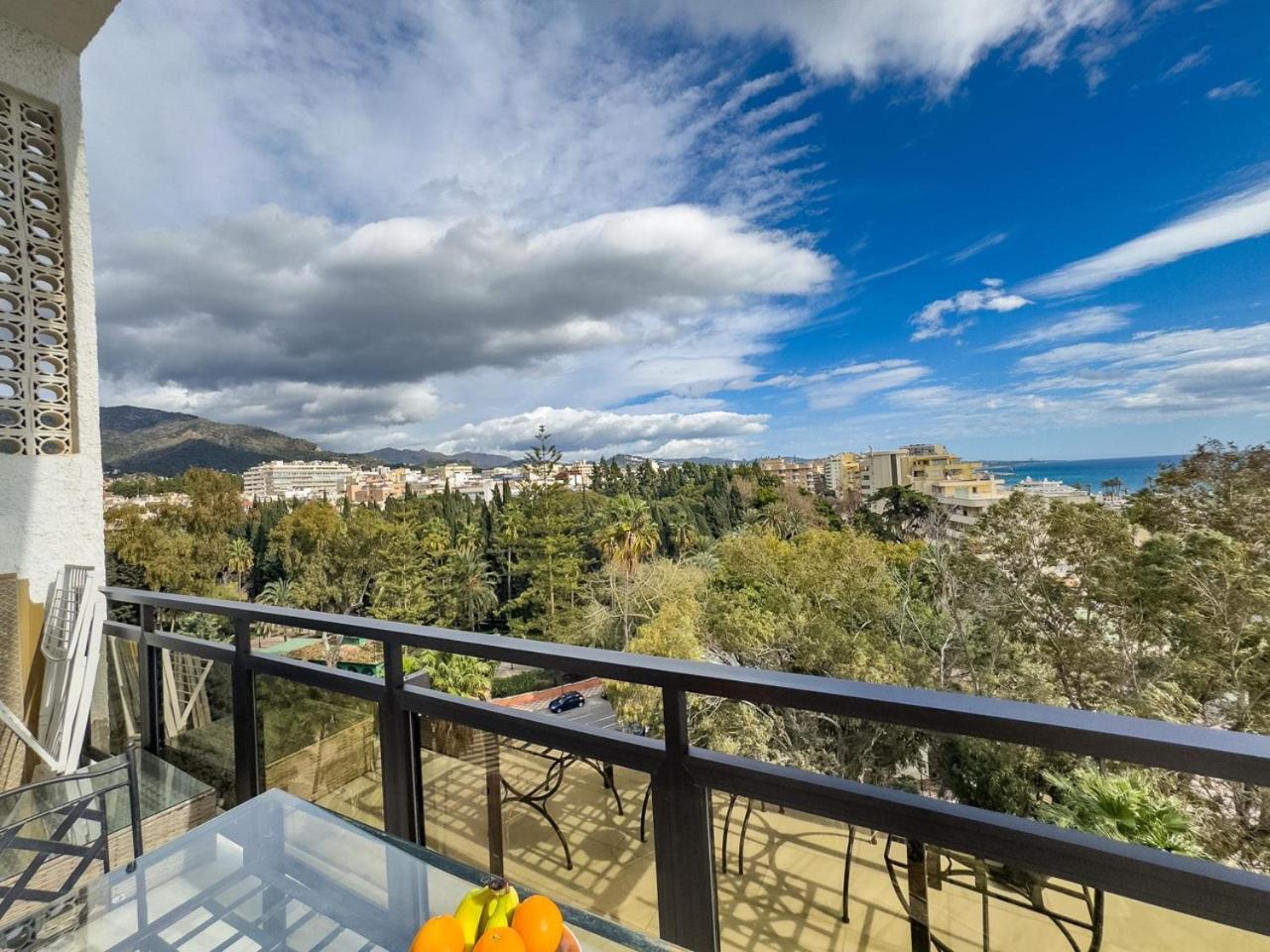 Skol 617 Beachfront Two-bedrooms Duplex With Sea Views