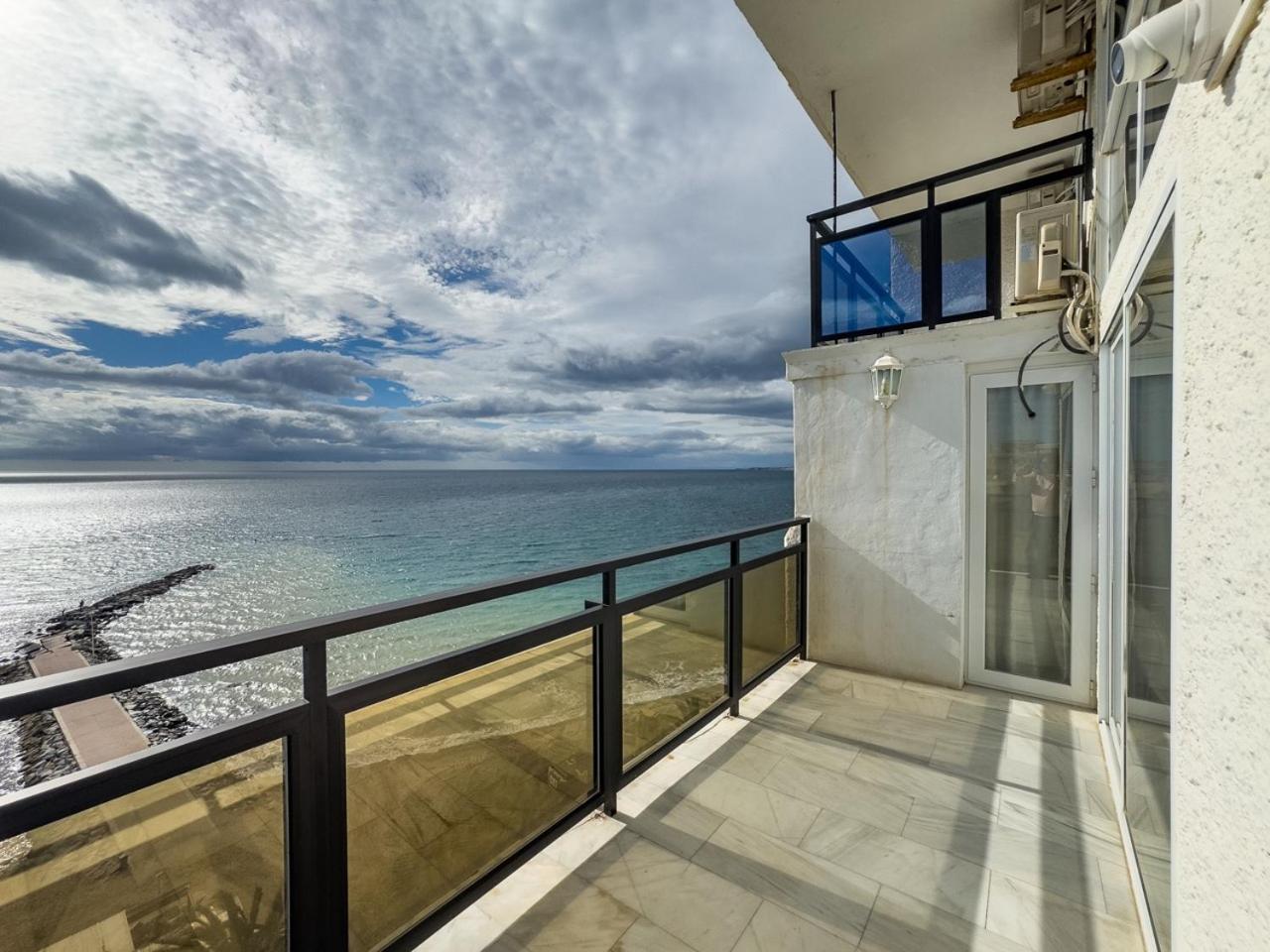 Appartement Skol 617 Beachfront Two-bedrooms Duplex With Sea Views