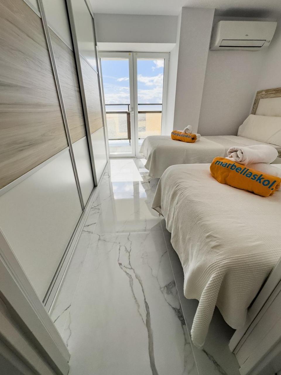 Skol 617 Beachfront Two-bedrooms Duplex With Sea Views Appartement *