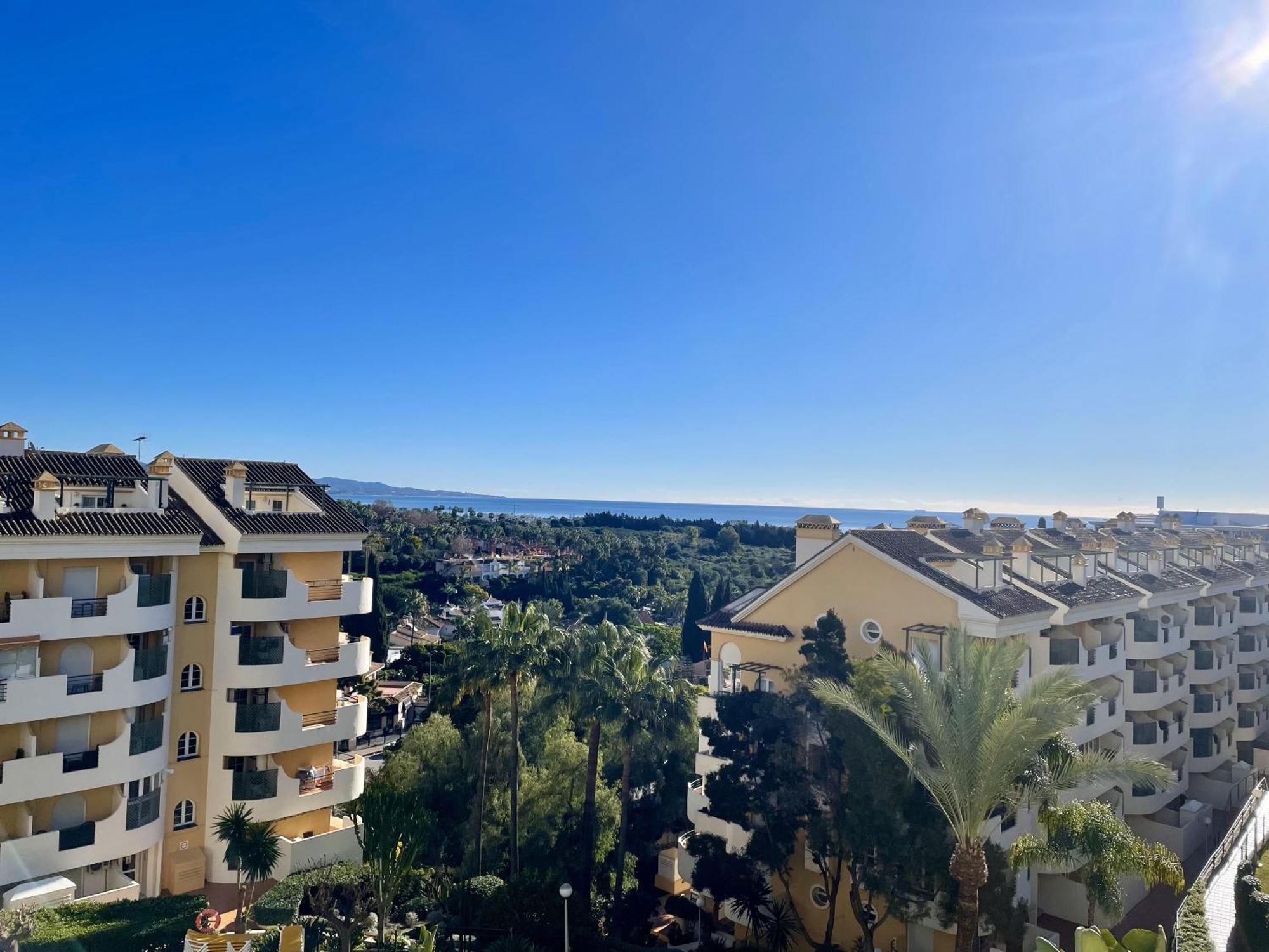 Walking Distance To Puerto Banus Sea View Appartement Marbella