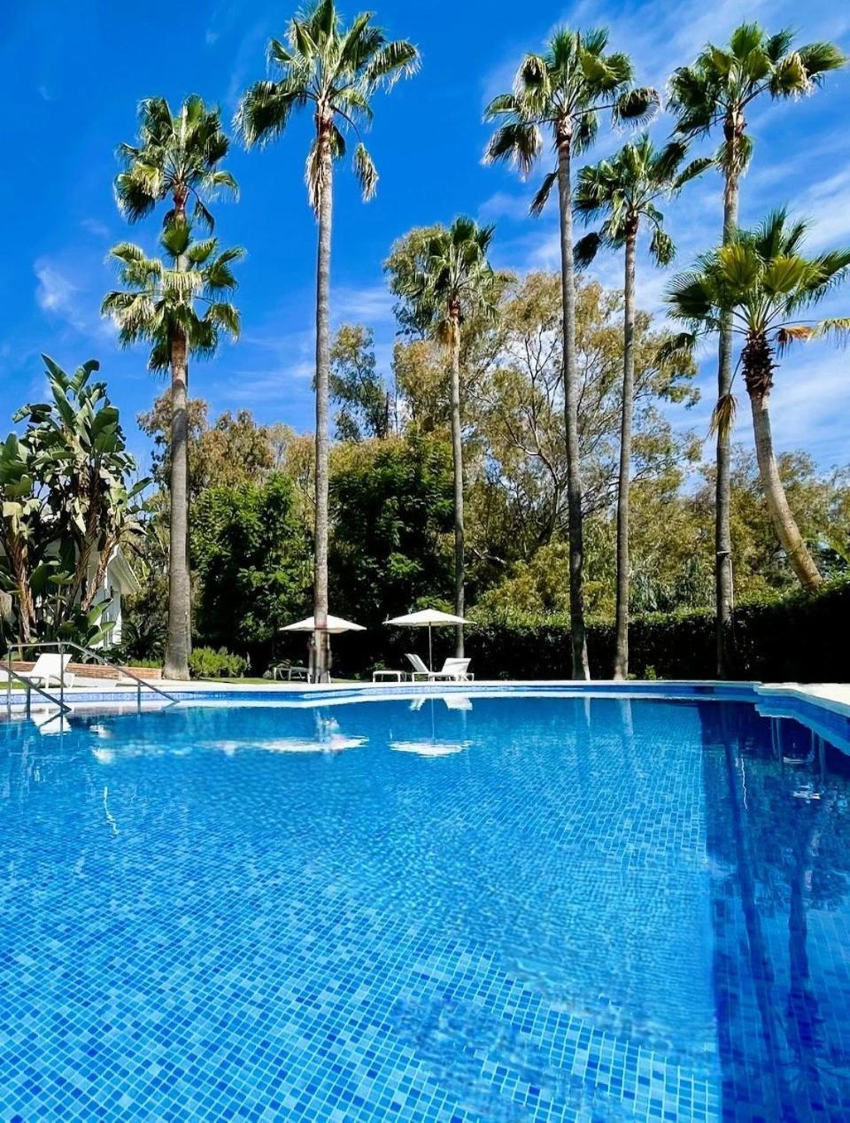 Luxury Penthouse With Sea Views In Marbella Golden Mile, Puente Romano Area Apartamento