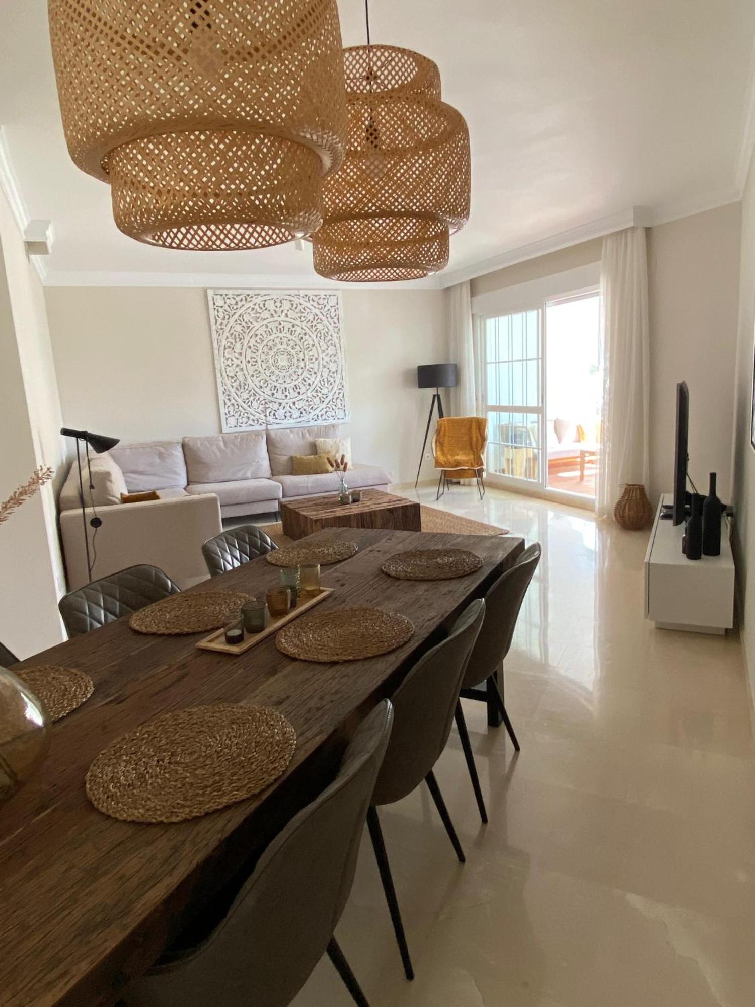 First Line Beautiful And Bright * Marbella