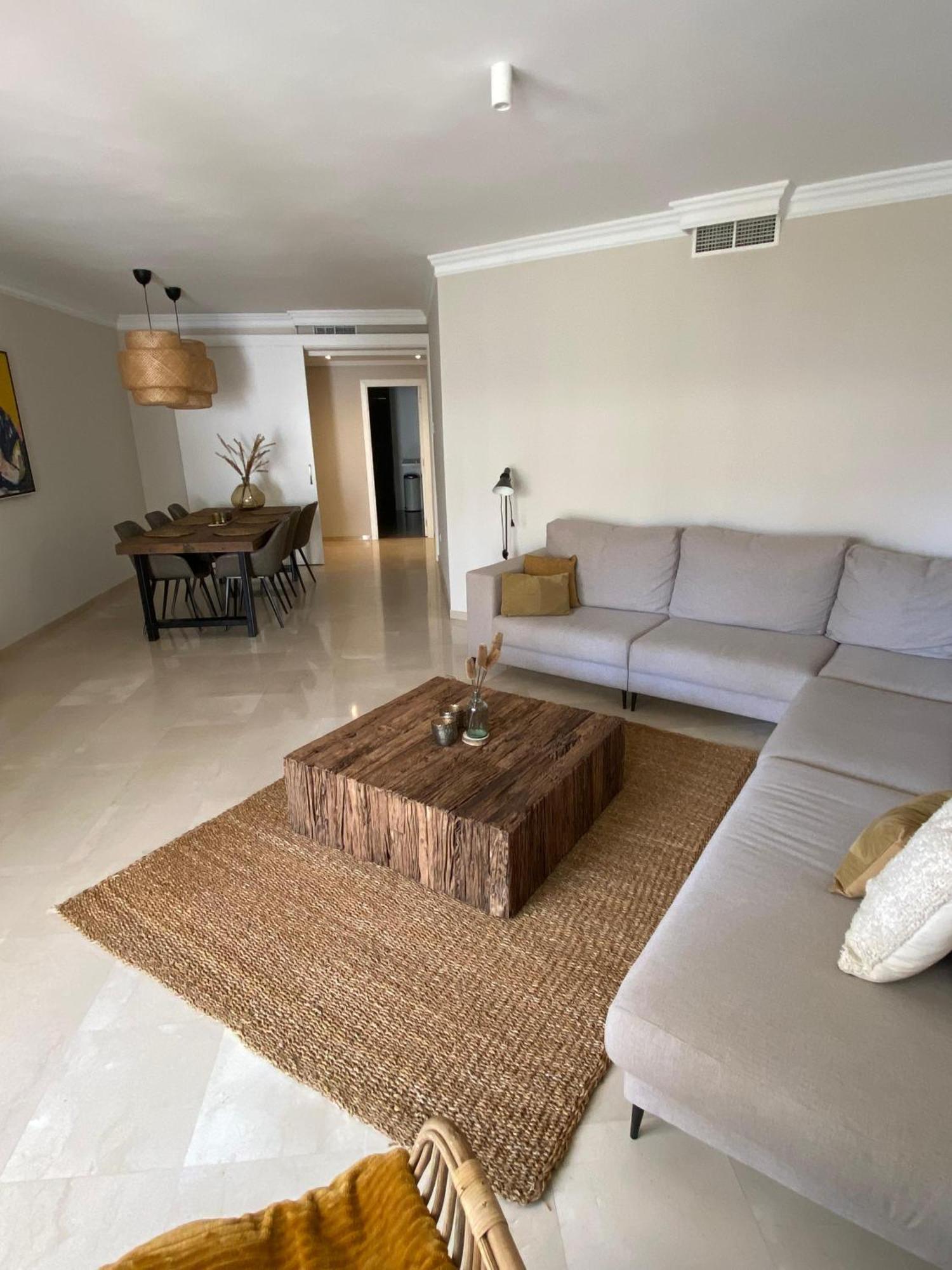 Apartment First Line Beautiful And Bright Marbella