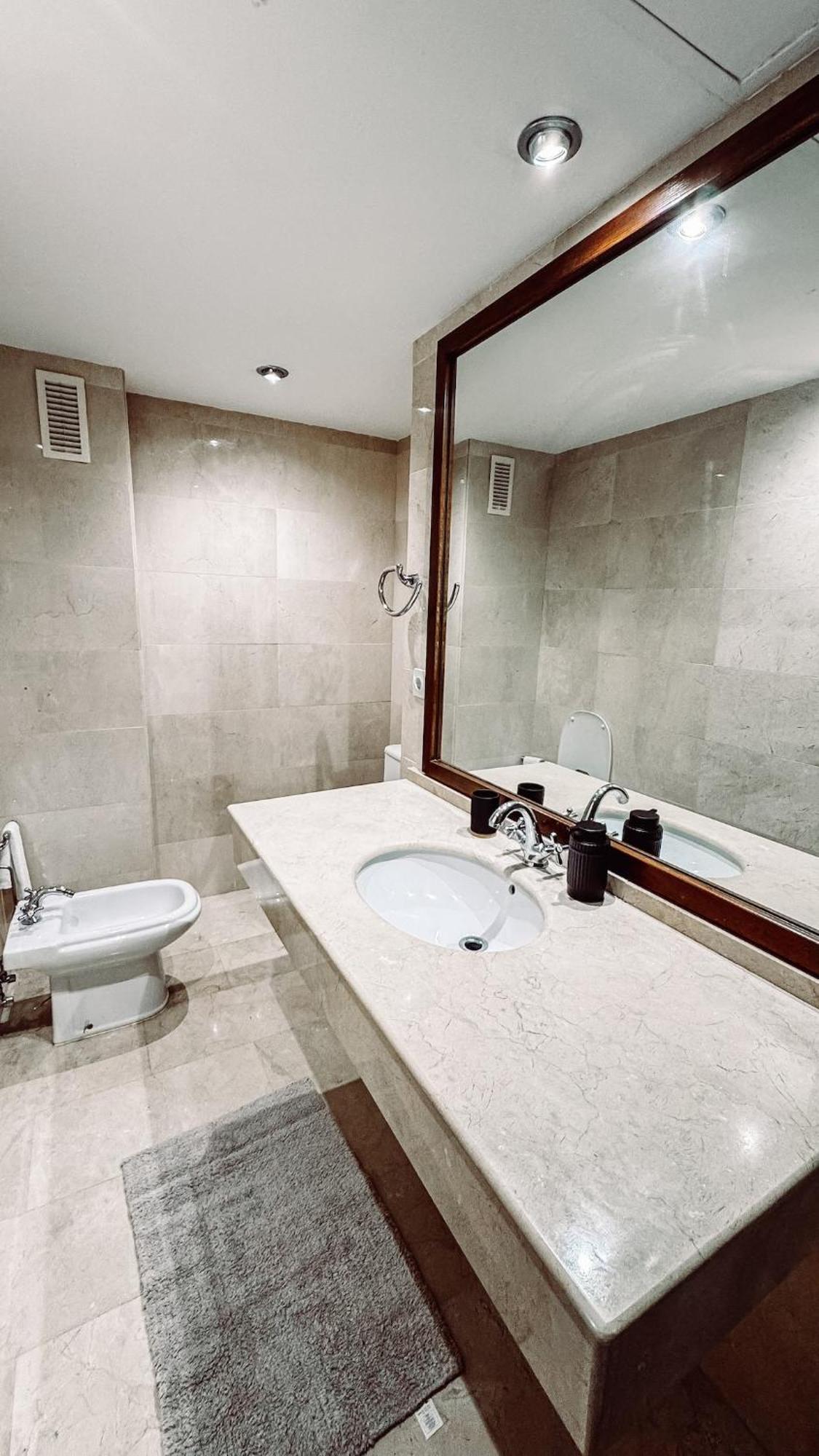 With Pool And Big Terrace With Pool View And Near To Apartamento
