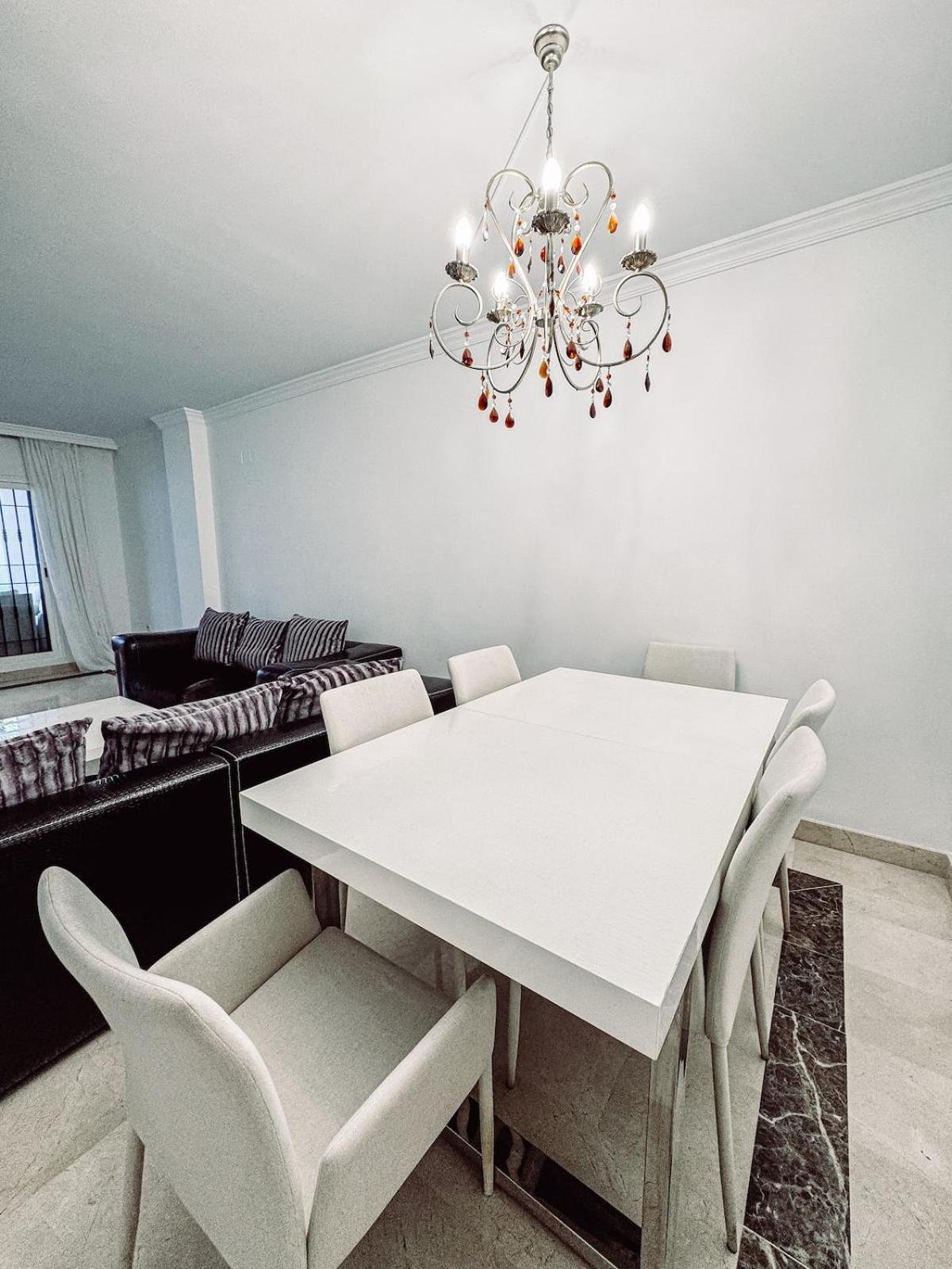 Apartamento With Pool And Big Terrace With Pool View And Near To