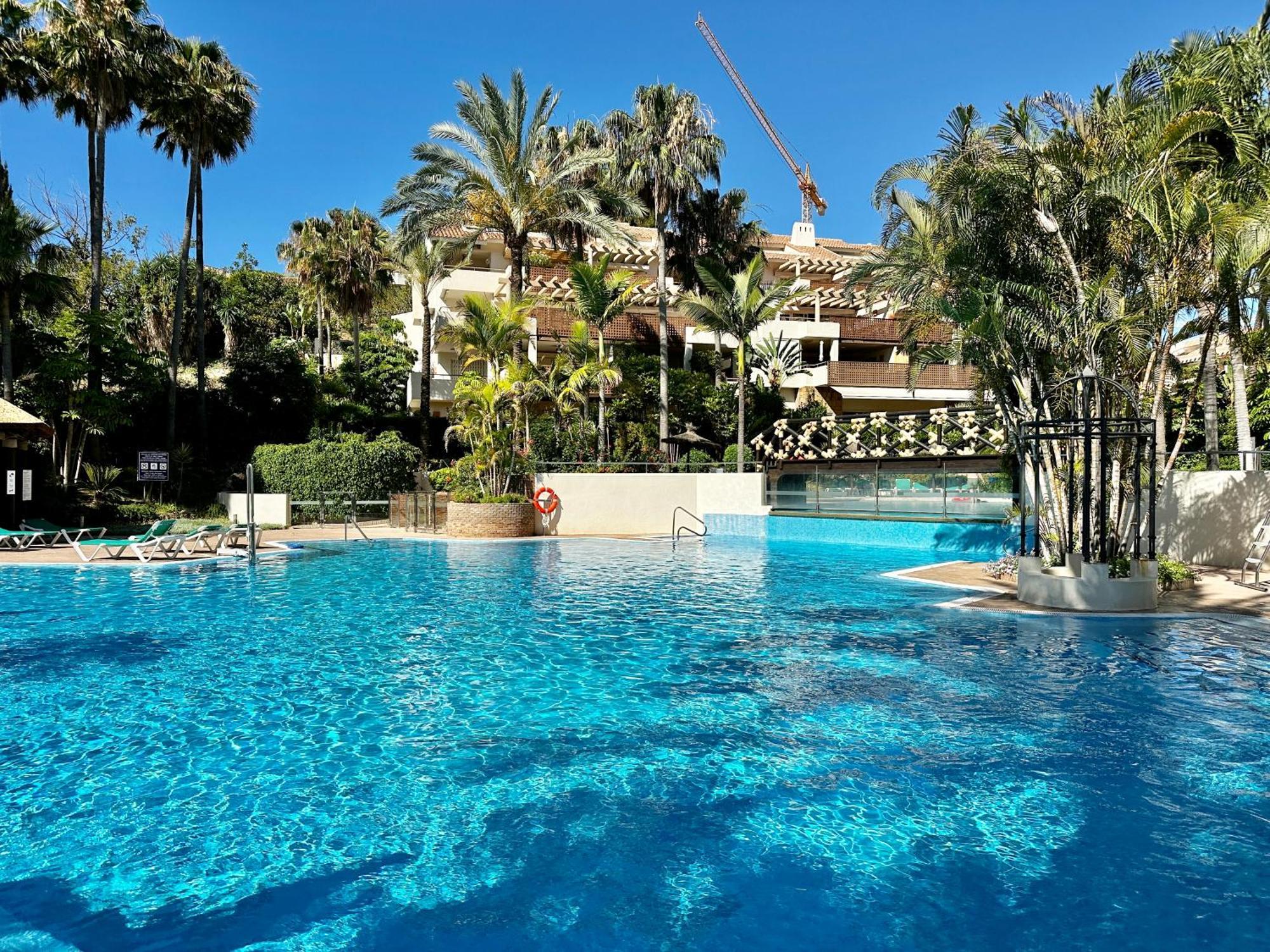 Golf Gardens Luxury Rio Real - Eaw Homes *