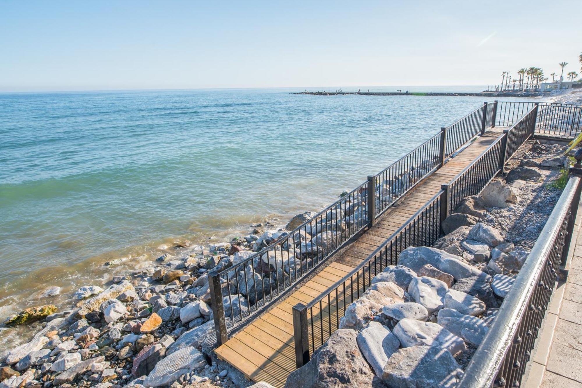 Apartamento Brisare Mar - 4 Personas A 1 Min De La Playa Con Piscina En