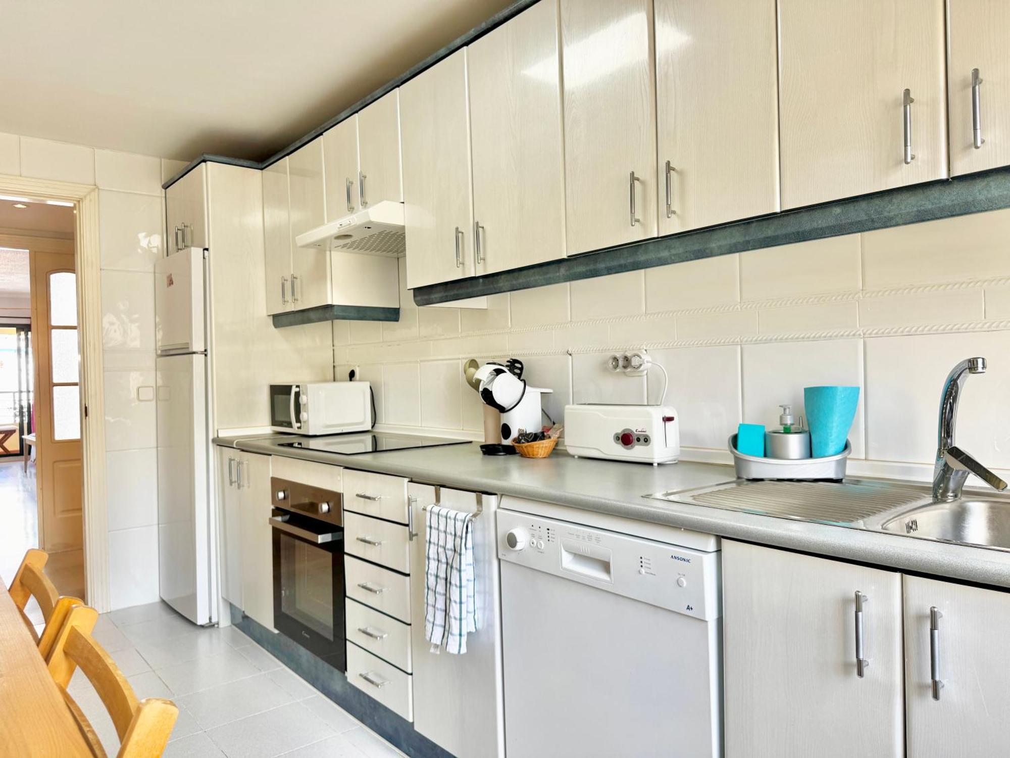Apartment Ricardo Soriano Center Of - Eaw Homes
