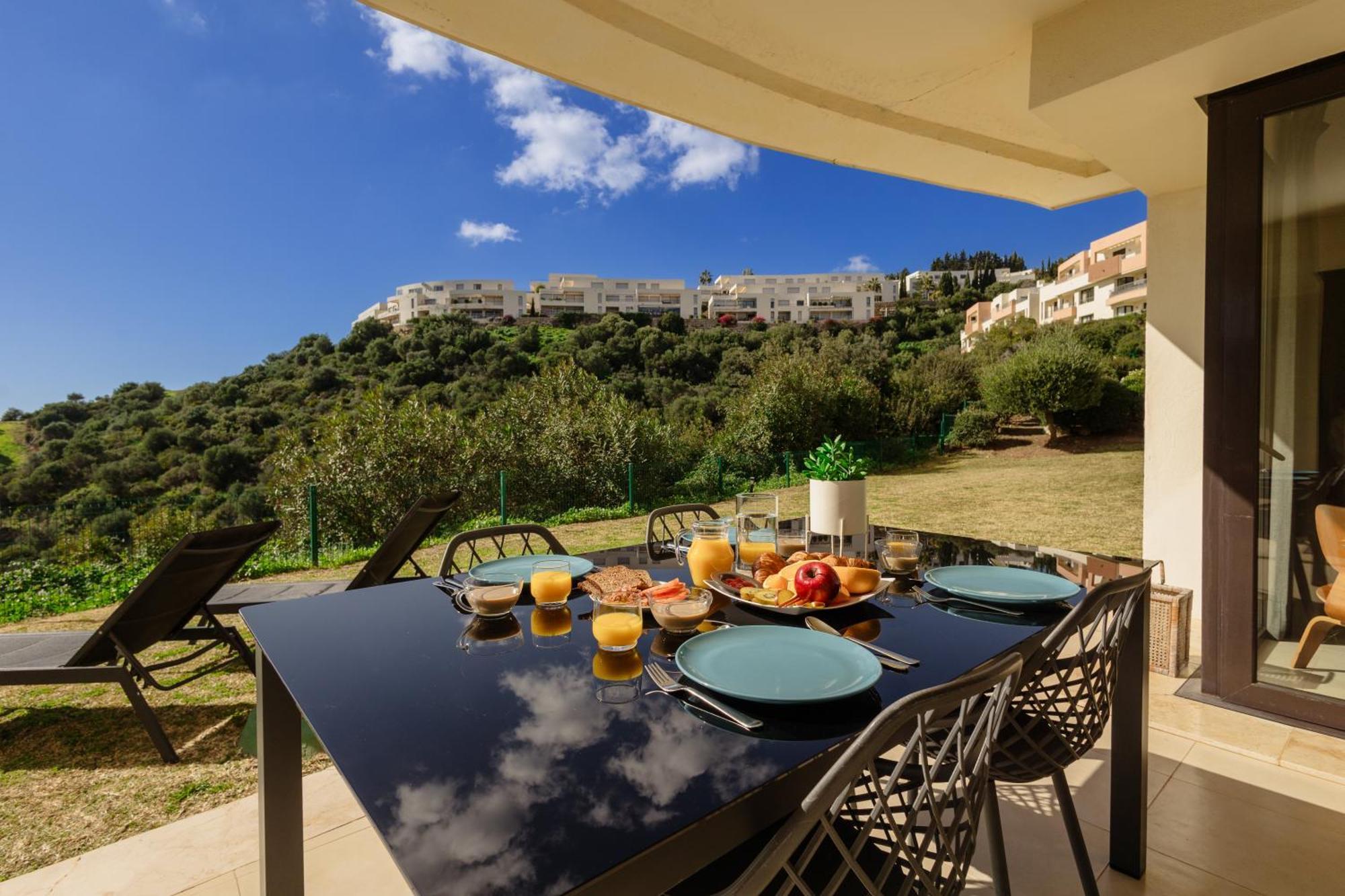 Apartamento Moderno Vacacional Con Increbles Vistas Al Mar Con Y Gimnasio *