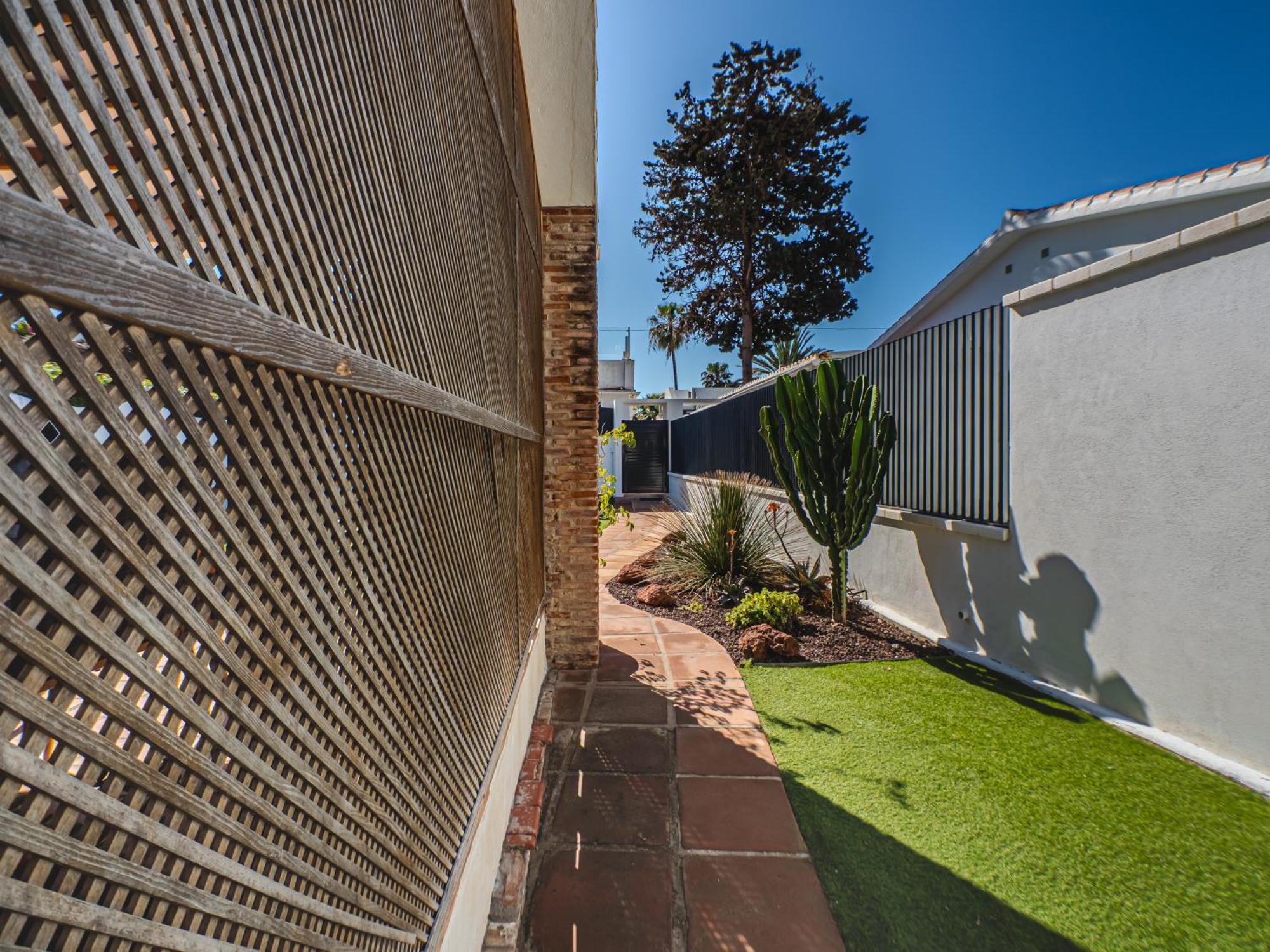 New House 80 M From The