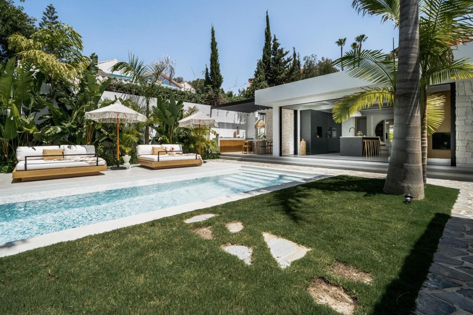 Villa Matda Beachfront Puente -