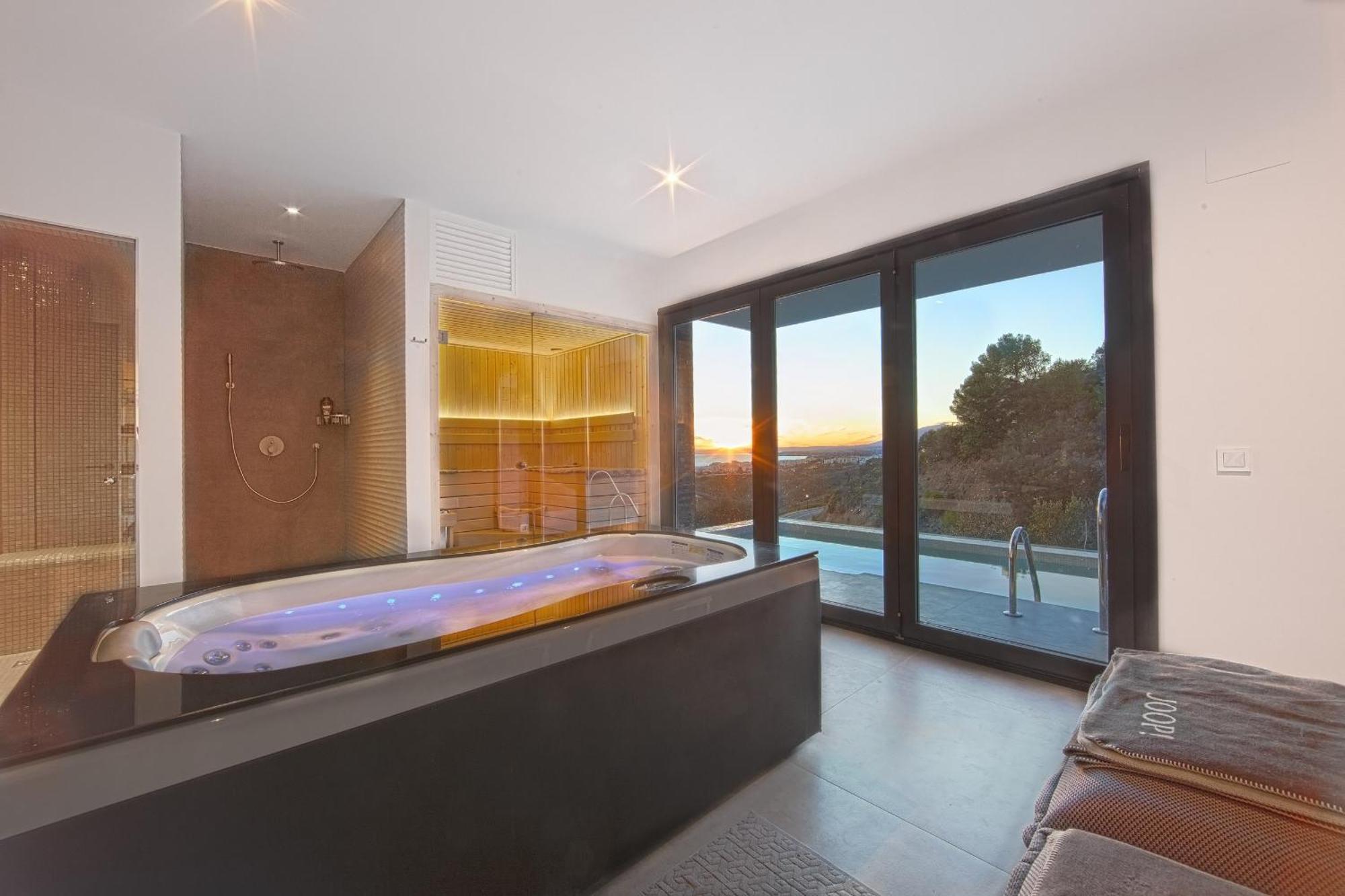 Luxury Tomillo Holiday home