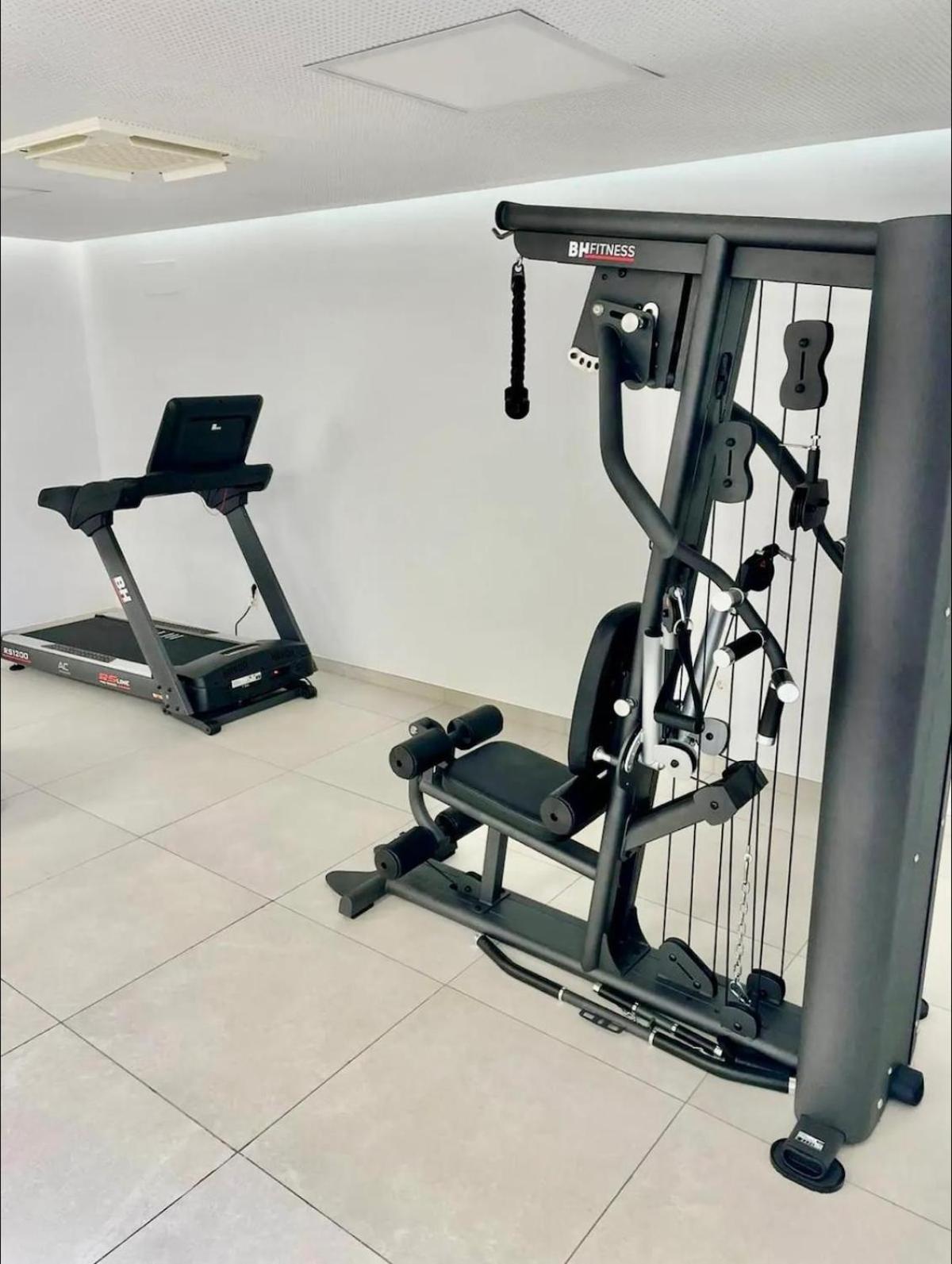 Bellamar Luxury In With Amenities Apartment *