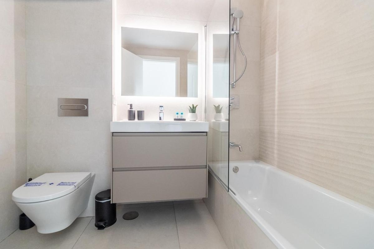 Apartment Bellamar Luxury In With Amenities