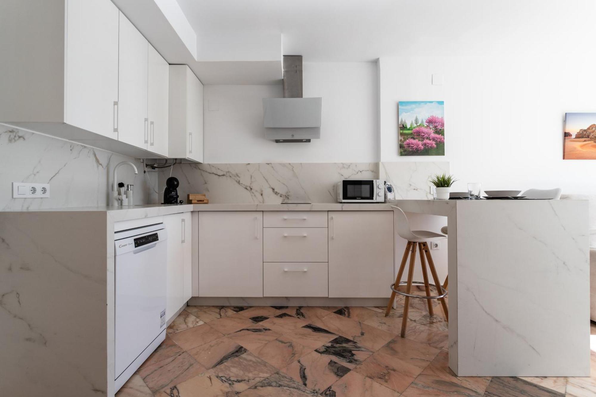 2 Estudios En La Romana Playa, Uno Con Vista Parcial Mar Y Otro Vista A La Piscina Marbella