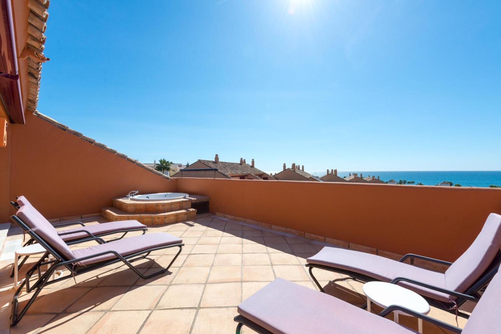 Stylish 4 Bedroom Penthouse Just Steps From Bahia Marbella