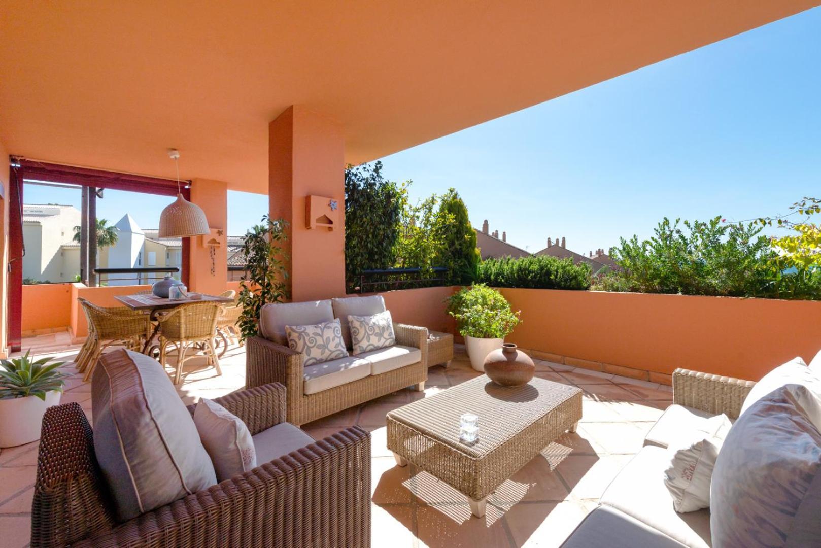 Apartment Stylish 4 Bedroom Penthouse Just Steps From Bahia Marbella