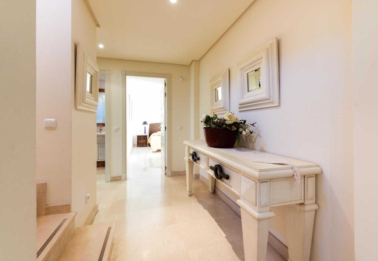 Stylish 4 Bedroom Penthouse Just Steps From Bahia