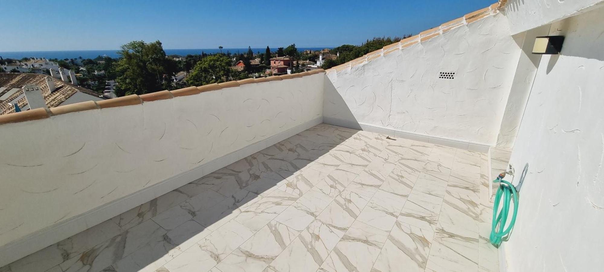 Apartment Duplex Nueva Andalucia Con Maravillosas Vistas Al Mar Marbella