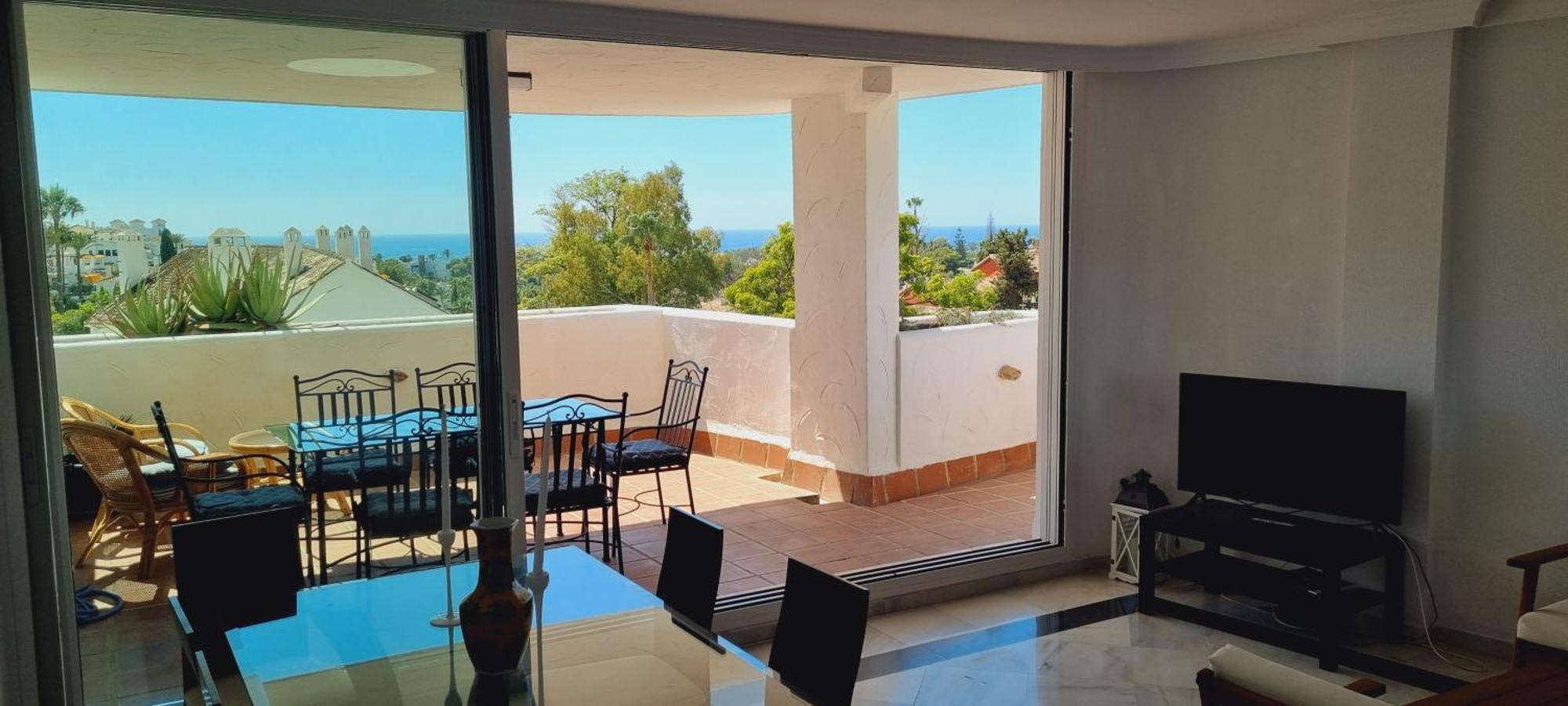 Duplex Nueva Andalucia Con Maravillosas Vistas Al Mar Apartment