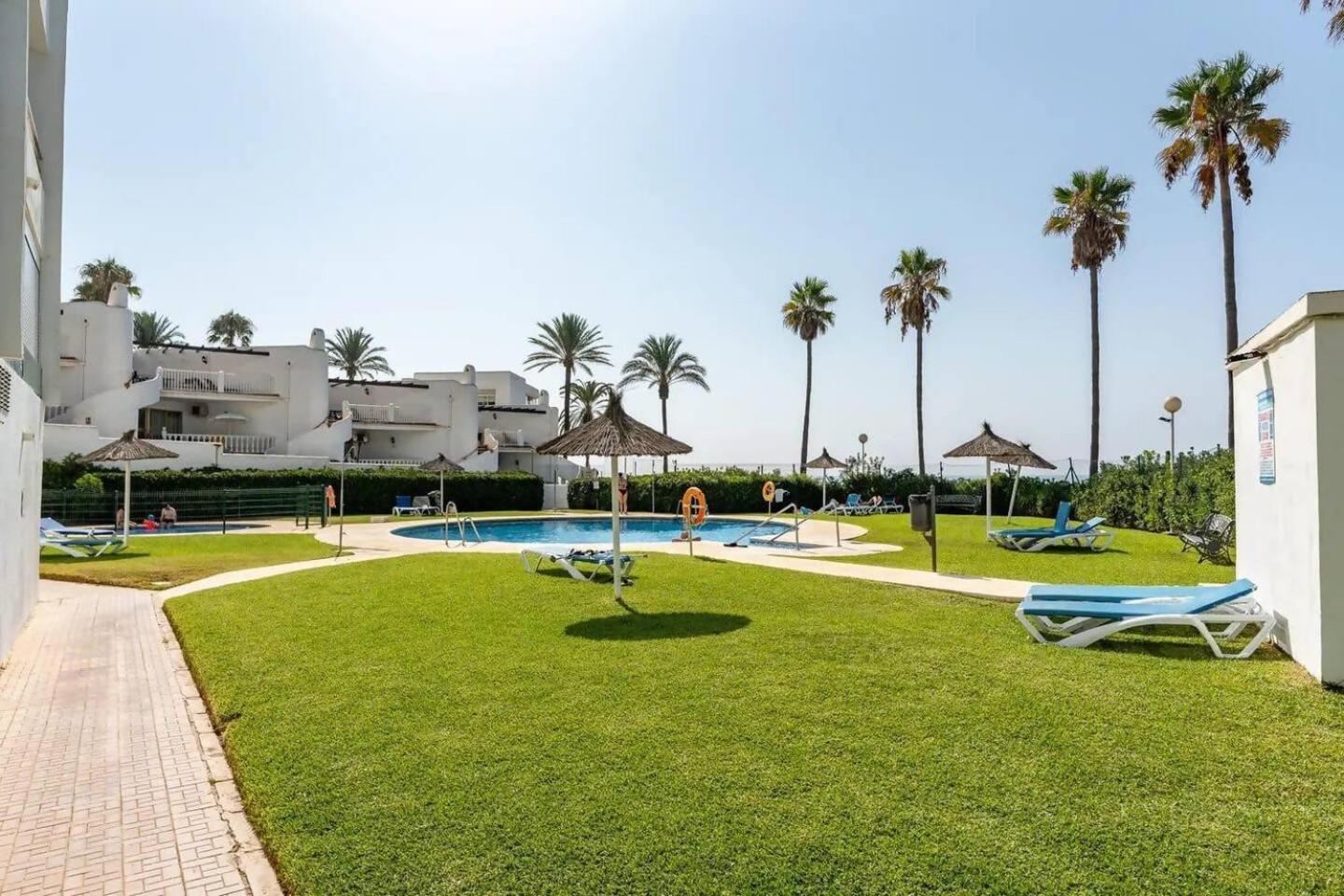 Cyv Sea Sun And Pool Combined Marbella