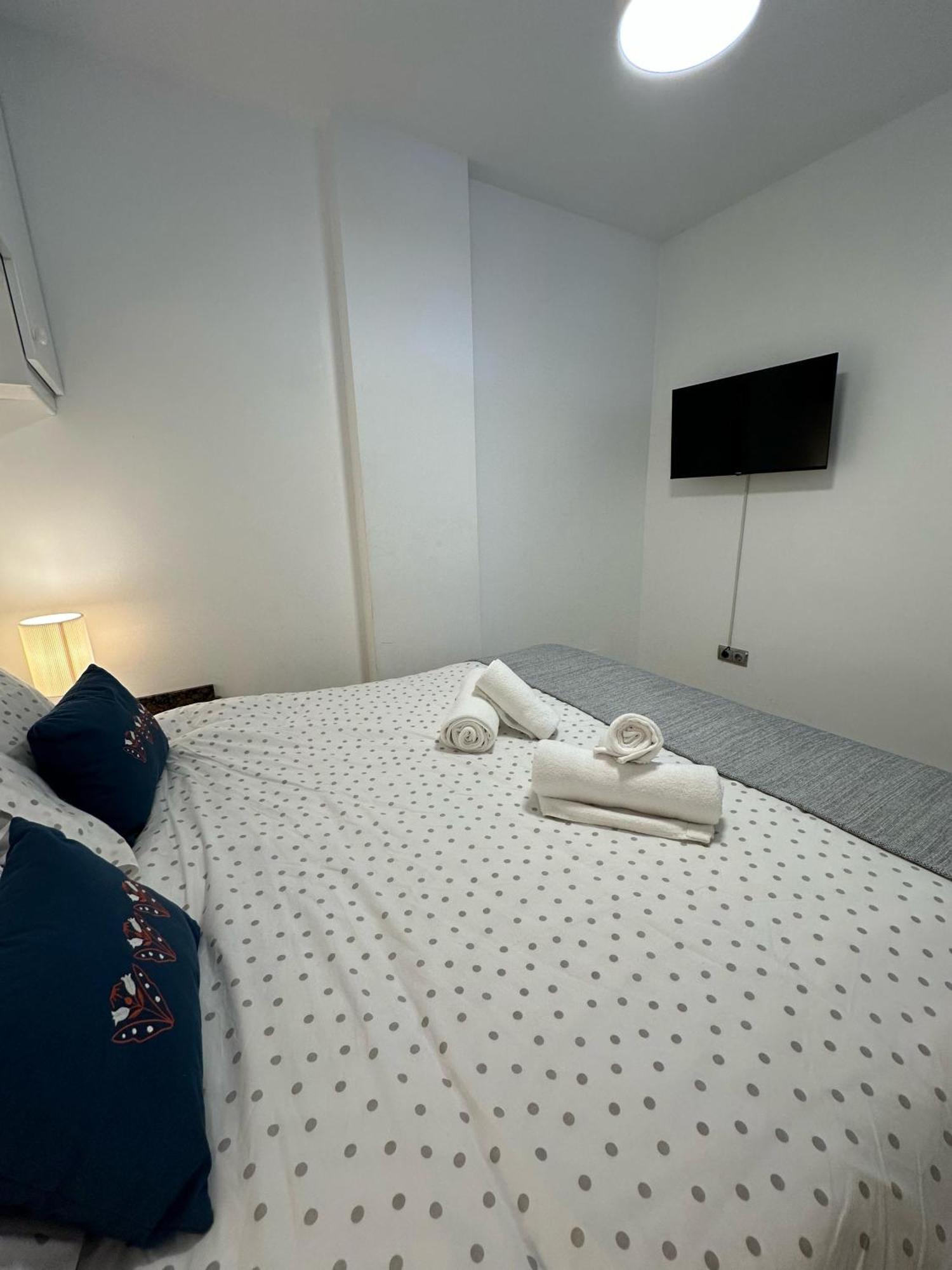 Modern 1br Walk To Beach, Casino & Puerto Banus Apartamento Marbella