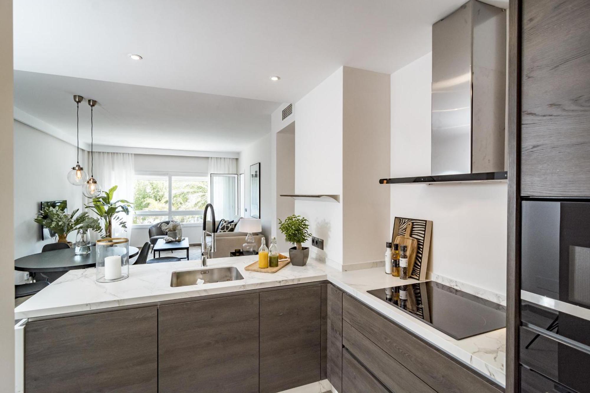 Apartamento Pr - Stunning Flat Front Line Puerto Banus *