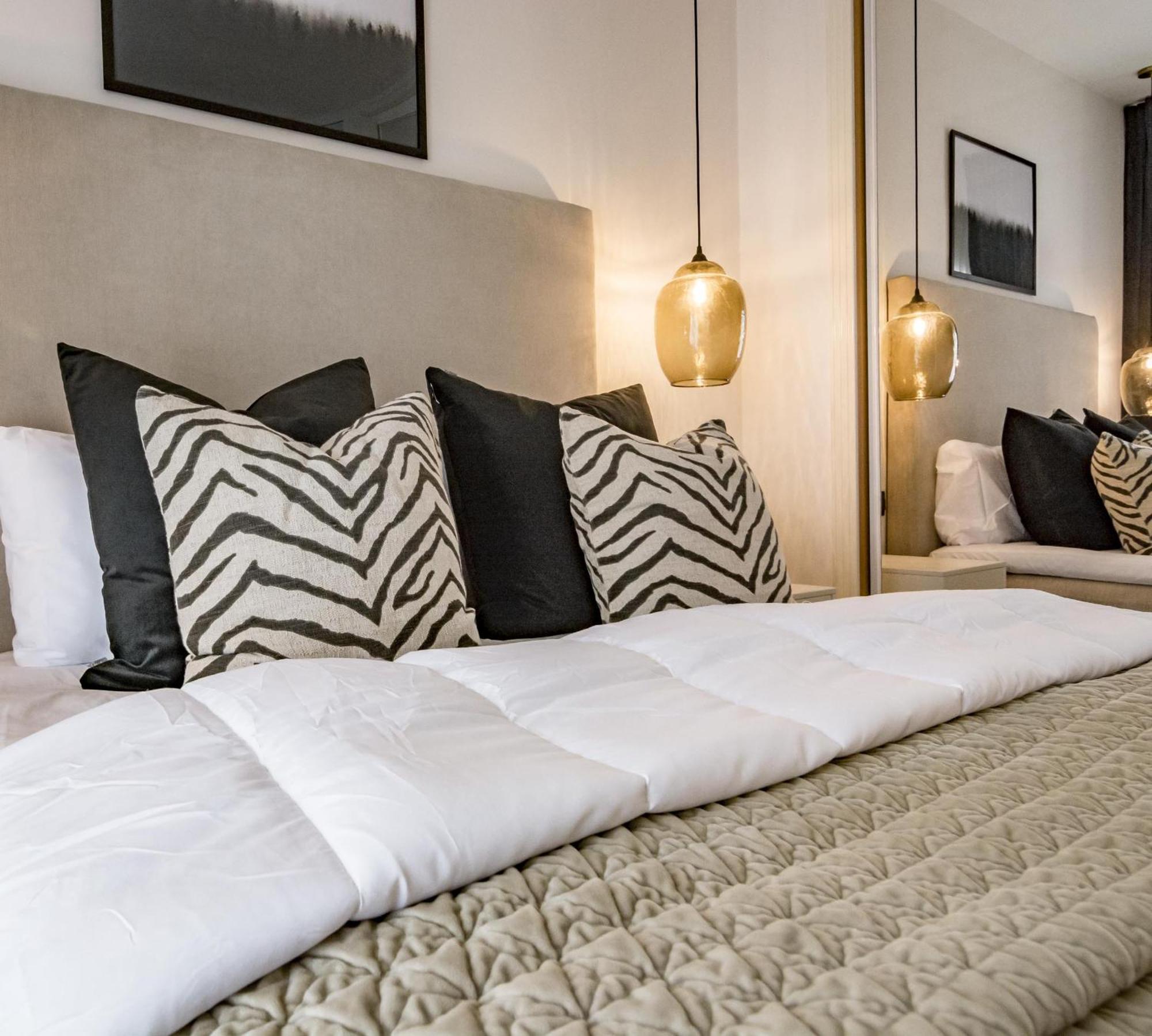 Apartamento Pr - Stunning Flat Front Line Puerto Banus *