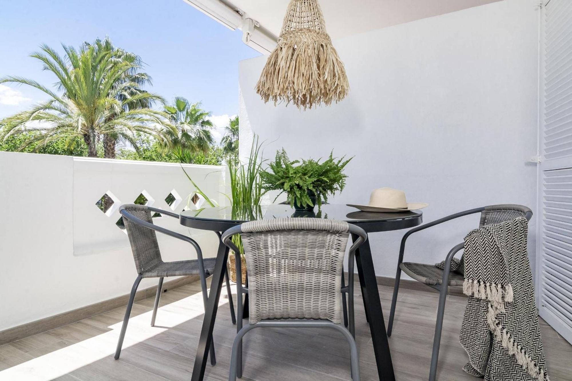 Apartamento Pr - Stunning Flat Front Line Puerto Banus *