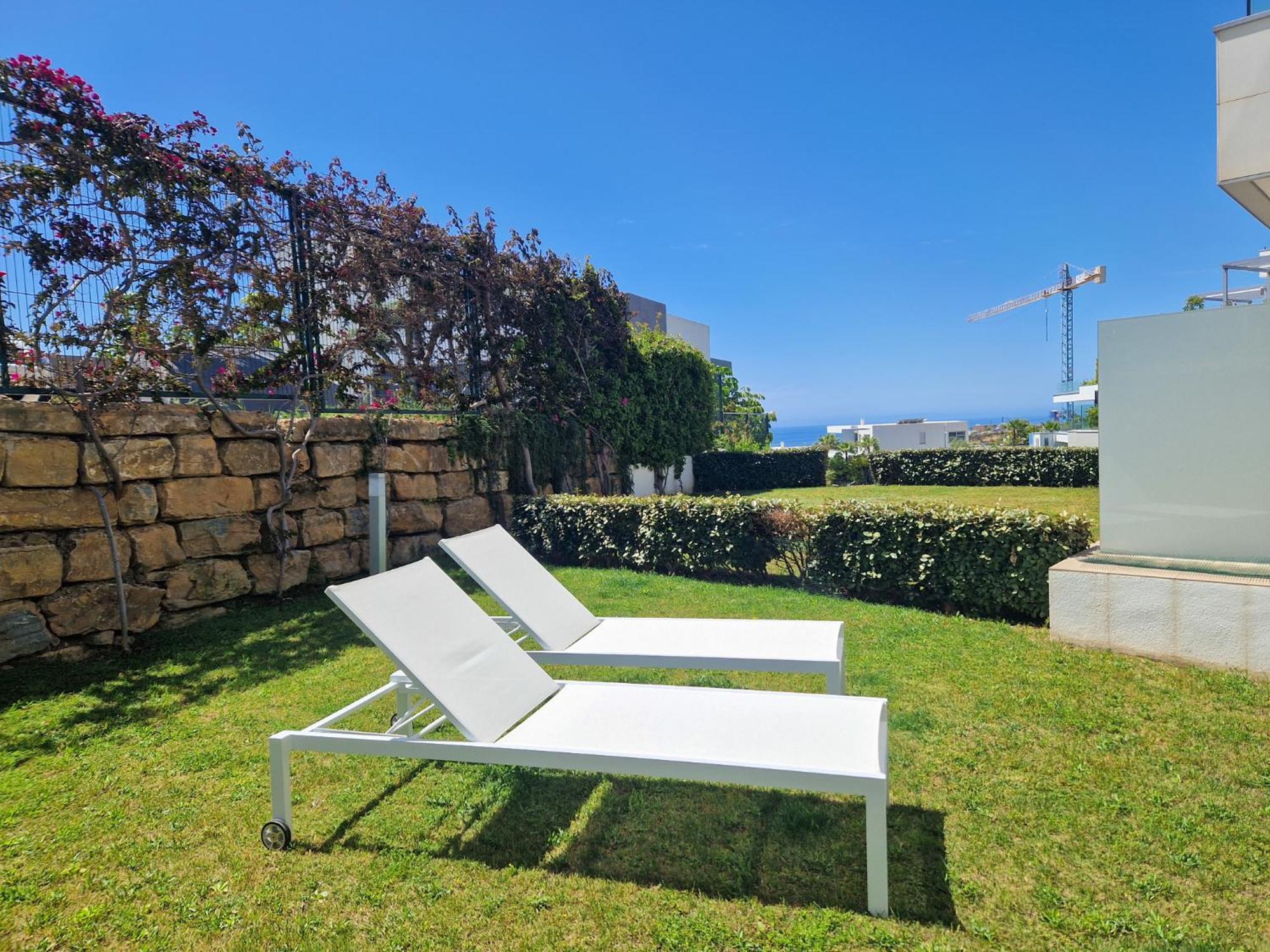Apartment Luxury Ground Floor - 300 M To Cabopino Golf