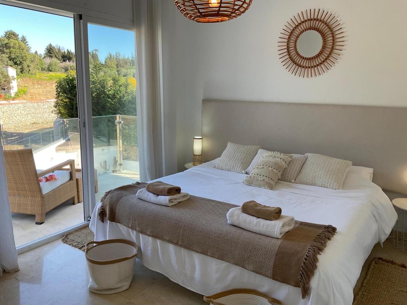 Private Luxurious Walking Distance To Puerto Banus * Marbella