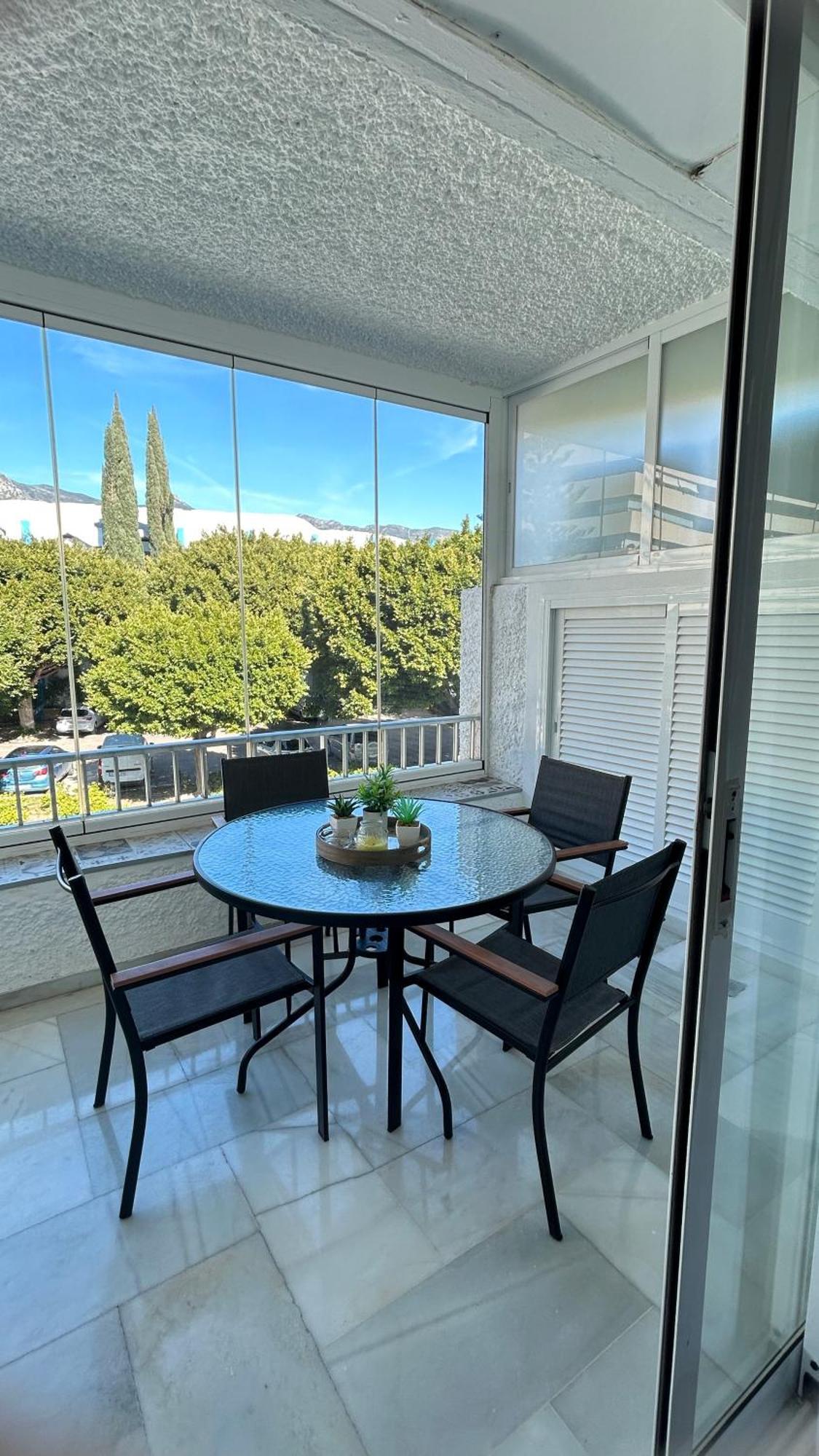 Centrico En Segunda Linea De Playa, Parking, Wifi 609 Marbella