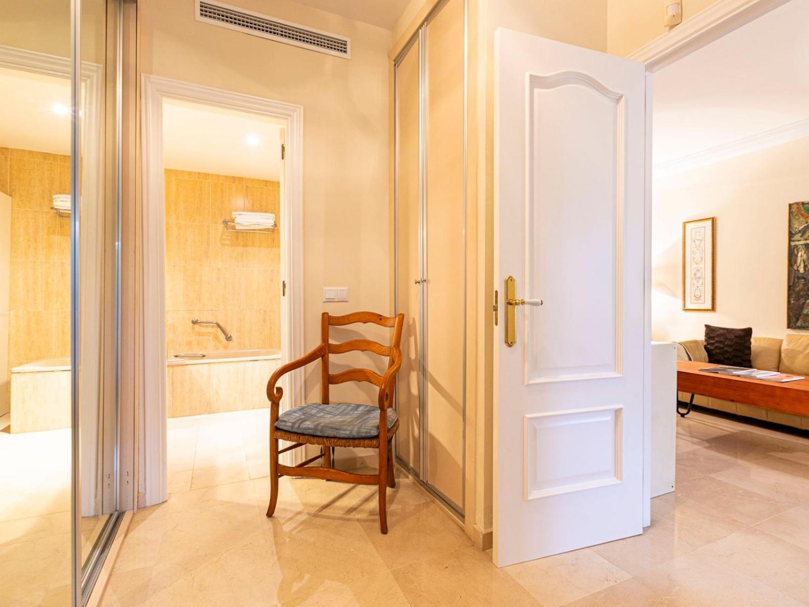 Apartment Pass The Keys Charming Andalusian Ground Floor With Patio Marbella