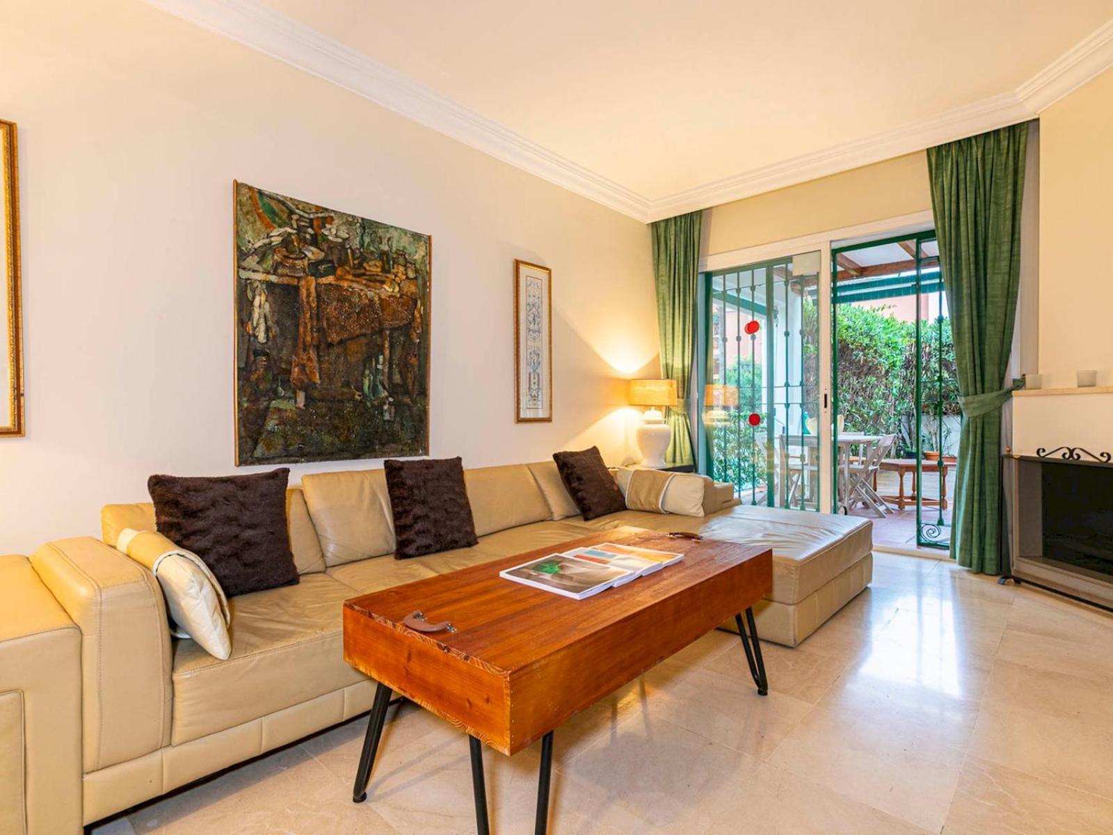 Apartment Pass The Keys Charming Andalusian Ground Floor With Patio Marbella