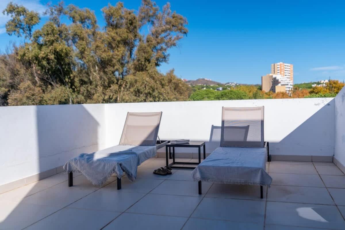 Seaside Elegance With Sea View *