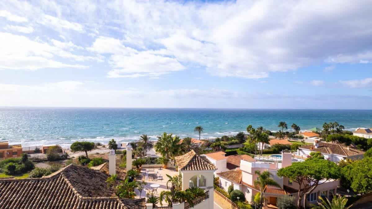 Seaside Elegance With Sea View Marbella
