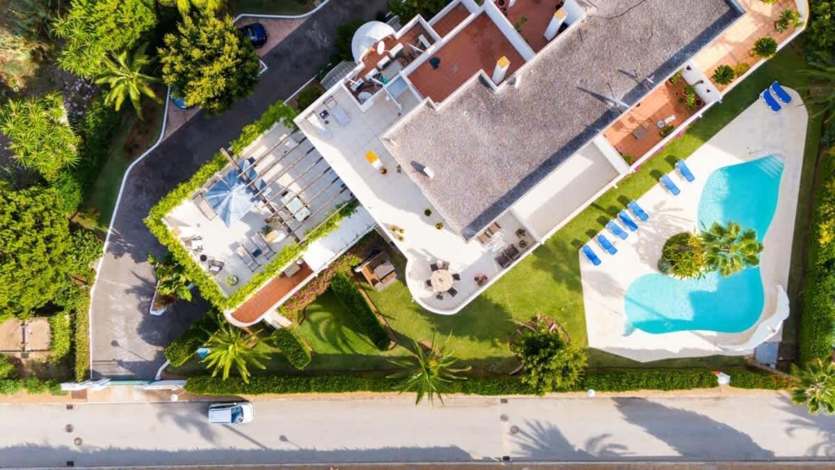 Seaside Elegance With Sea View