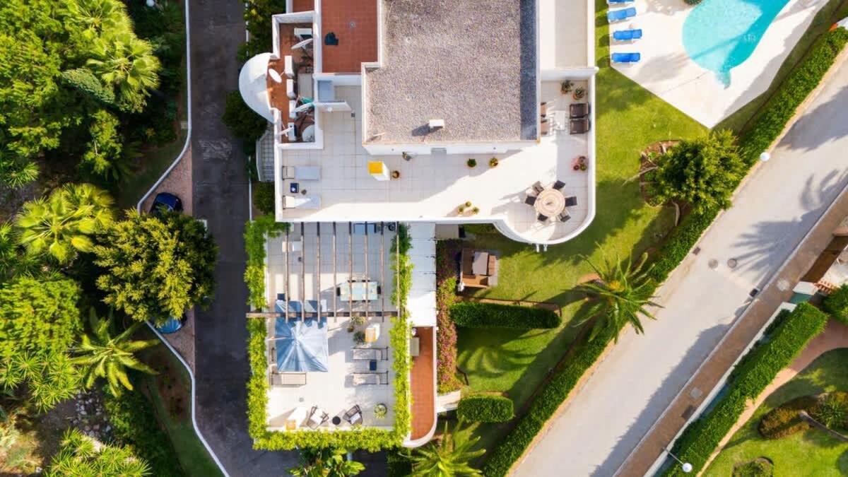 Seaside Elegance With Sea View Apartamento